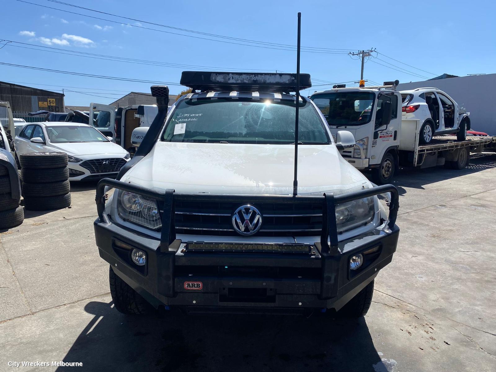 VOLKSWAGEN AMAROK LEFT FRONT DOOR, 2H, DUAL CAB, 10/2010 - 09/2022 - Image 2