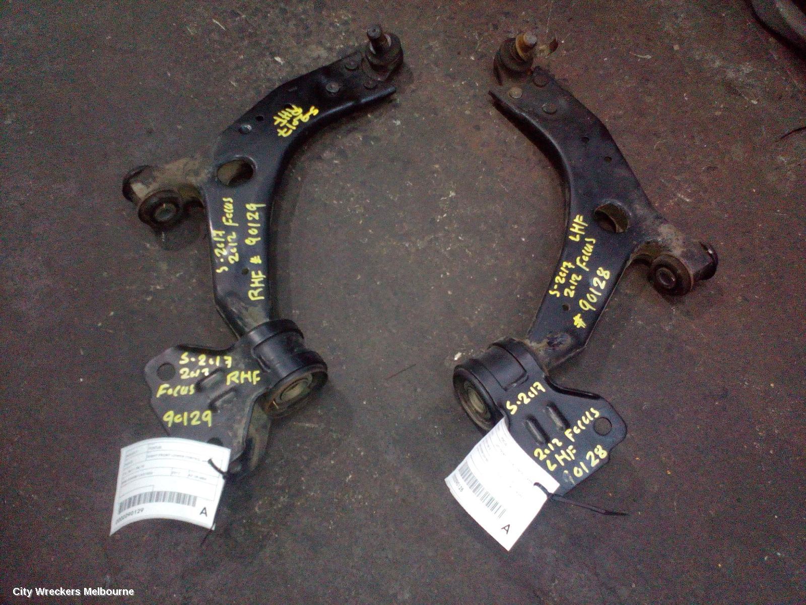 FORD FOCUS RIGHT FRONT LOWER CONTROL ARM, LW, 08/2011 - 08/2015 - Image 3