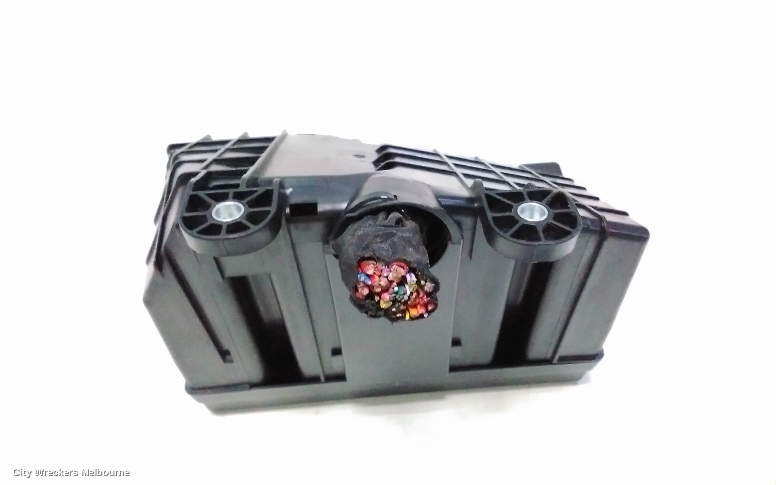 MG HS FUSE BOX, ENGINE BAY, PETROL, 1.5, TURBO, SAS23, 09/2019 ONWARDS - Image 3