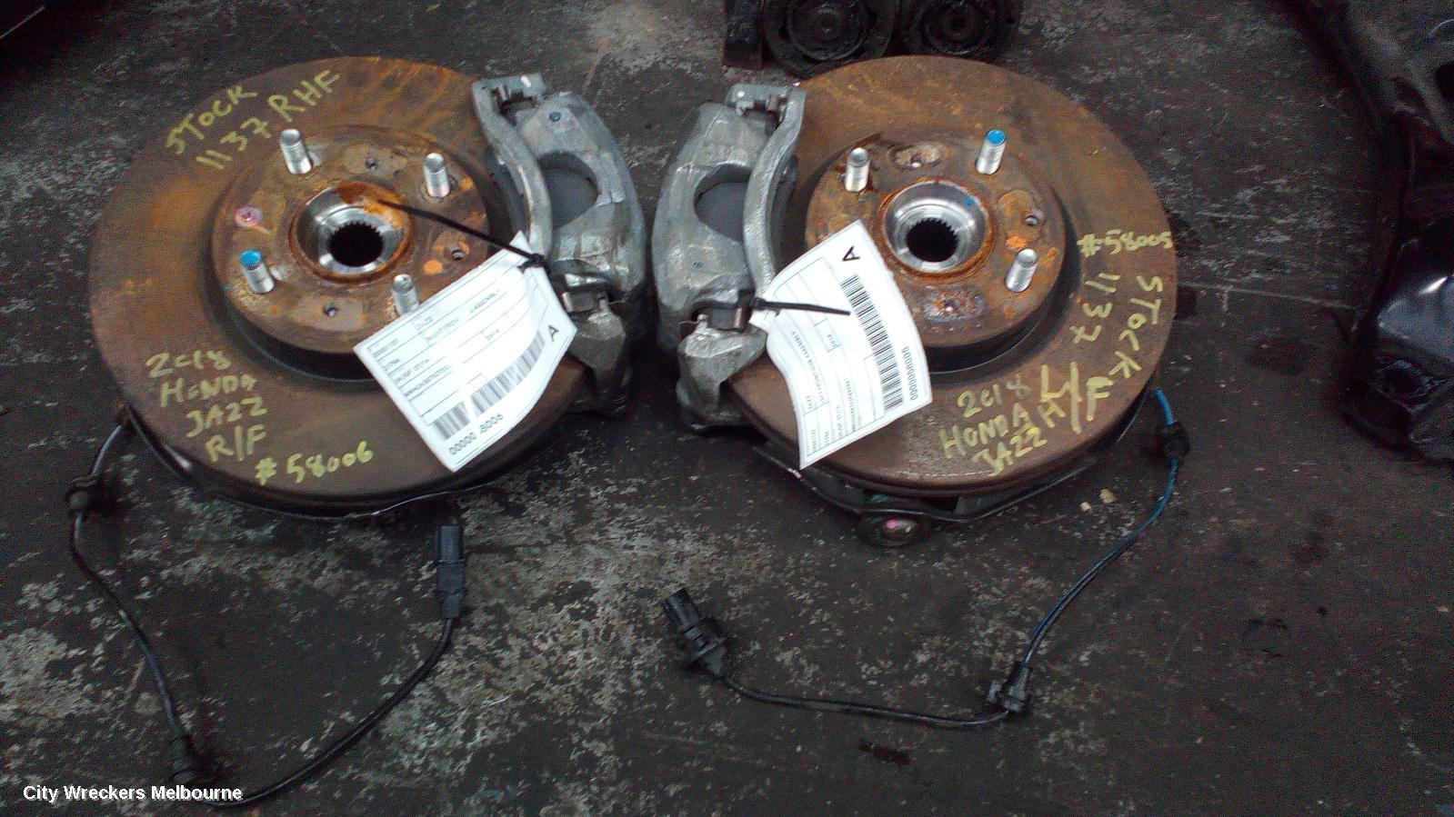 HONDA JAZZ RIGHT FRONT HUB ASSEMBLY, GK/GF, 07/2014 ONWARDS - Image 1