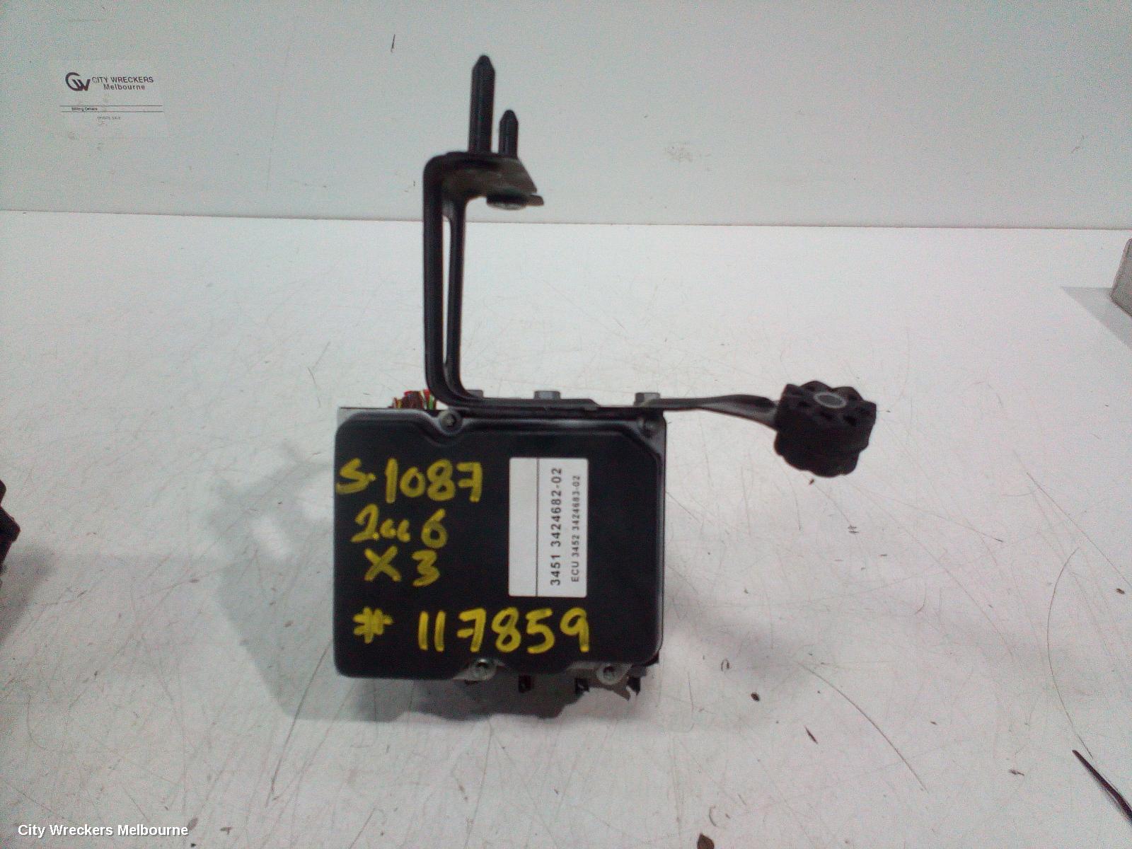 BMW X3 ABS PUMP/MODULATOR, E83, ON MODULE P/N 34513424682, 06/2004 - 11/2010 - Image 1