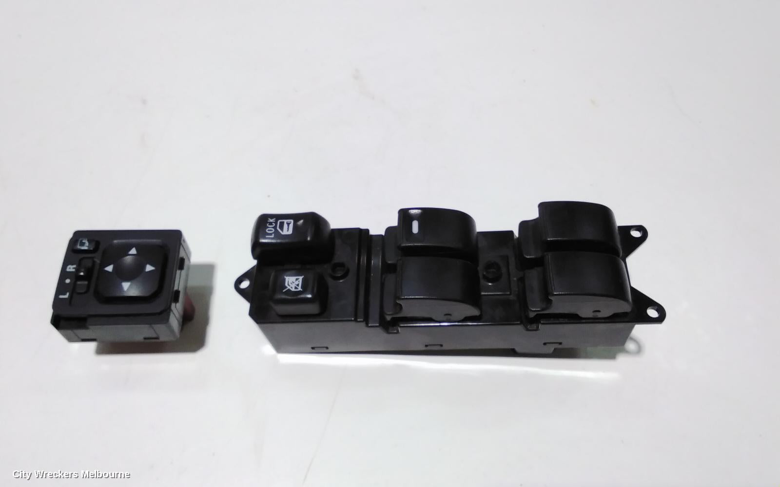 MITSUBISHI ASX PWR DR WIND SWITCH, RH FRONT (MASTER SWITCH), XA-XB, 07/2010 - 06/2013 - Image 1