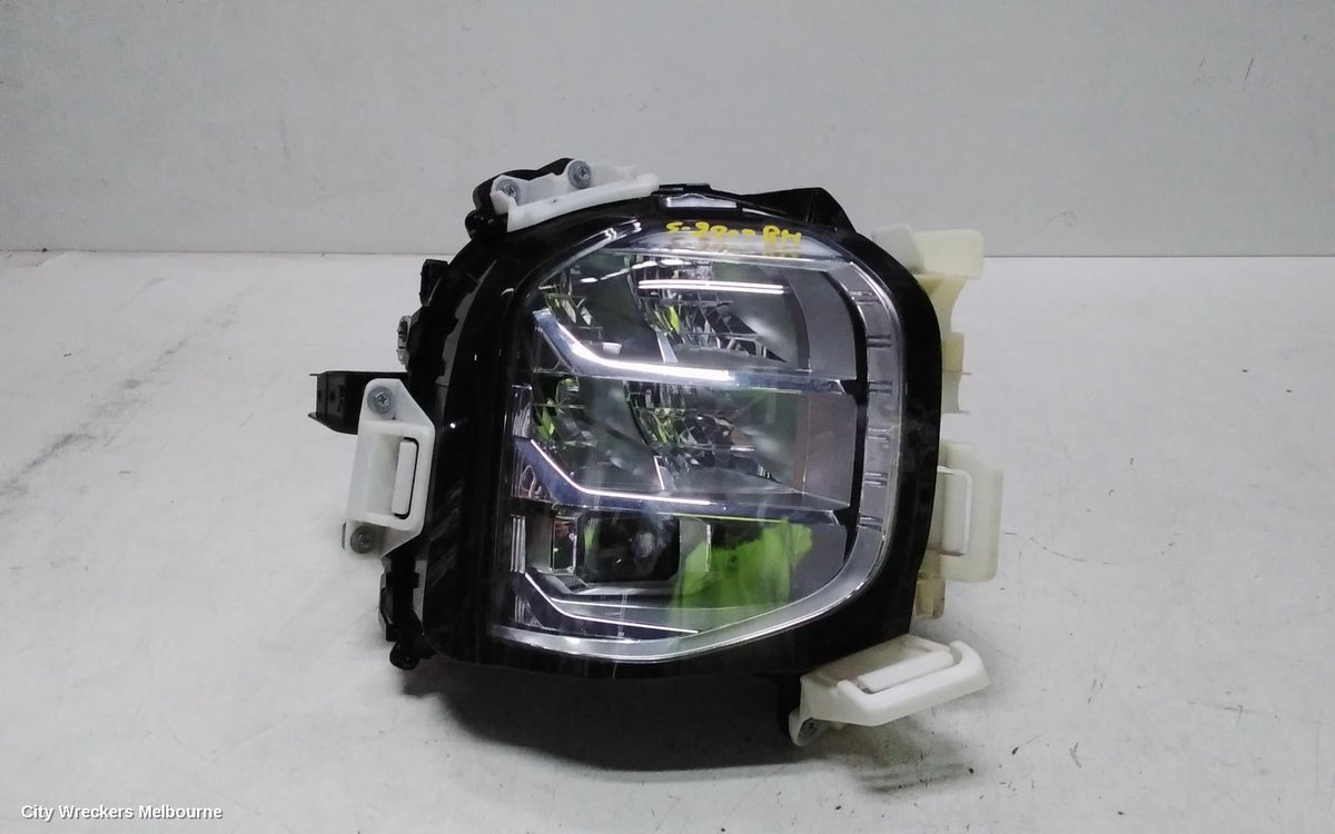 MITSUBISHI OUTLANDER RIGHT HEADLAMP, ZM, LED, W/ AUTO LEVELLING, AUTO ON, ADAPTIVE BEAM TYPE, 08/2021 ONWARDS - Image 1