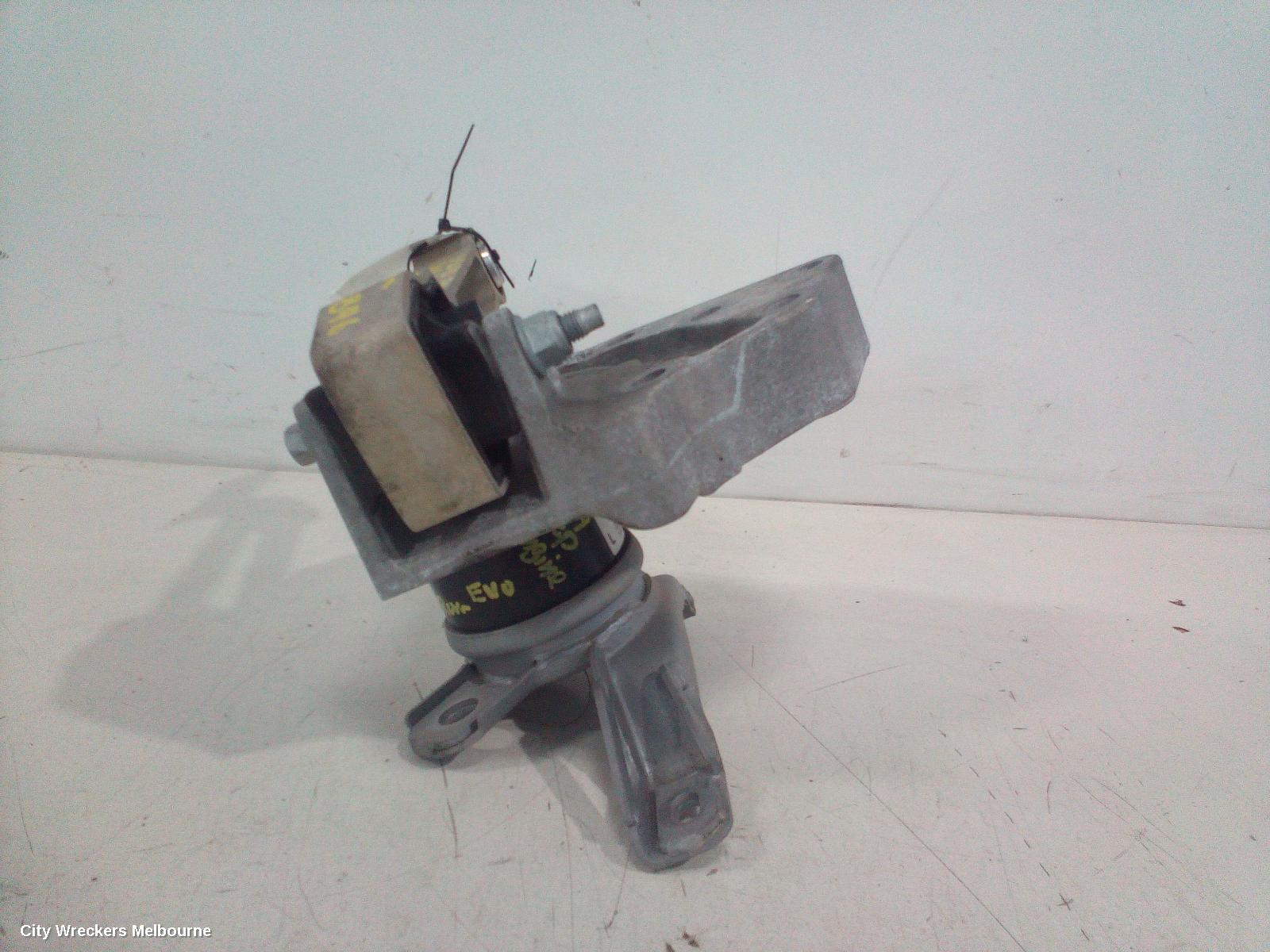LAND ROVER RANGEROVER EVOQUE MOUNT, ENGINE MOUNT, DIESEL, 2.2, TURBO, L538, 11/2011 - 08/2015 - Image 3
