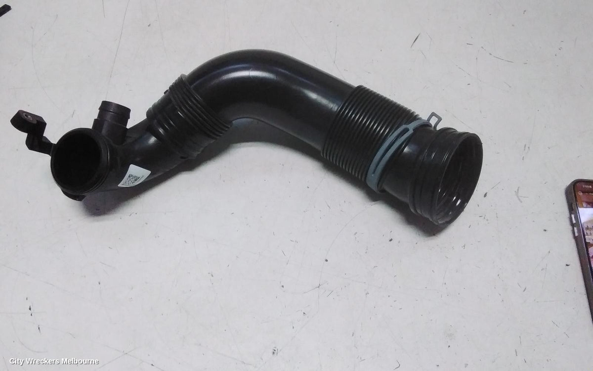 VOLKSWAGEN GOLF AIR CLEANER DUCT/HOS, GEN 8, AIR CLEANER TO TURBO, PETROL, 2.0, TURBO, DLBA CODE, 09/2020 - 06/2024 - Image 1