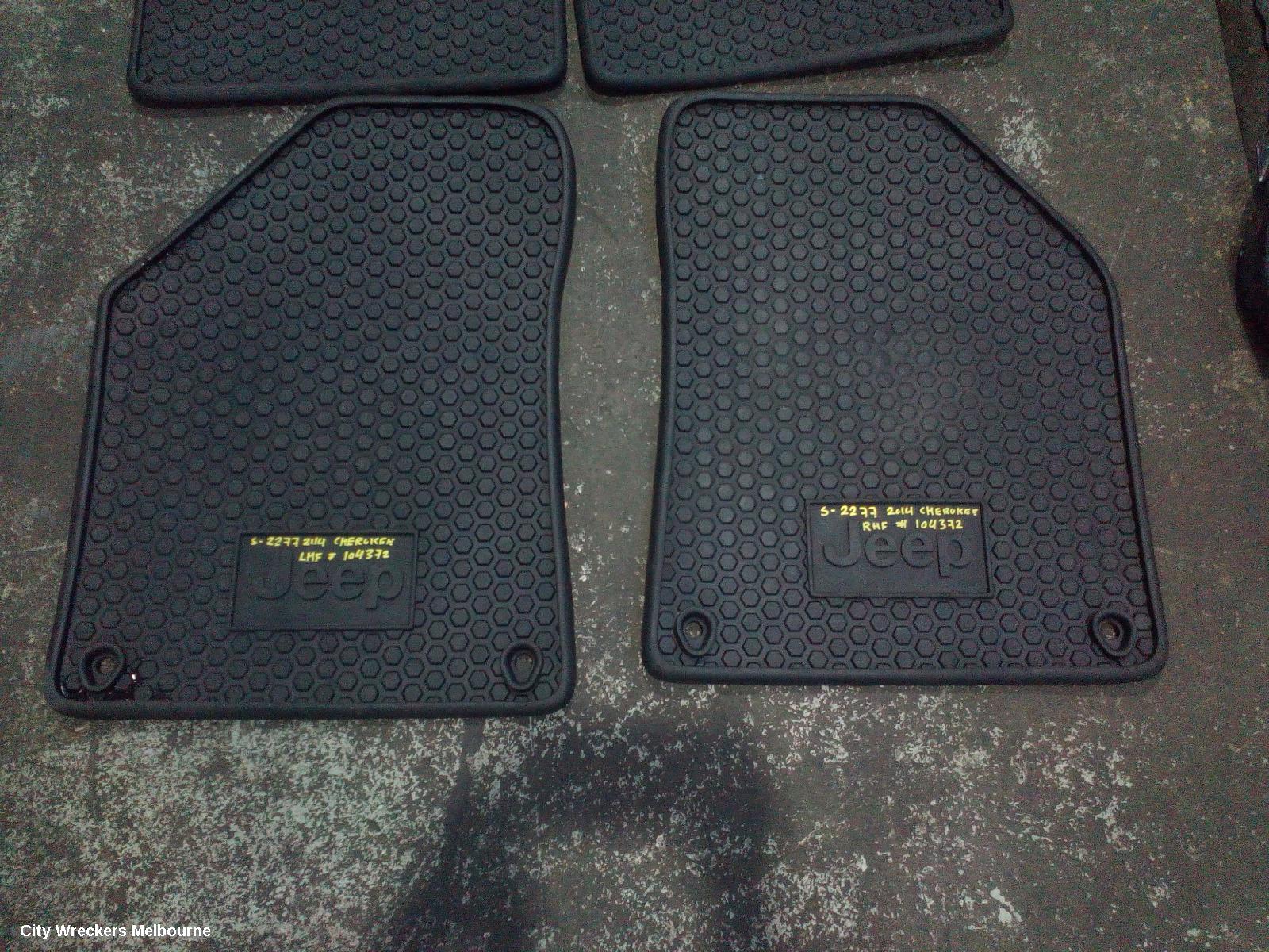 JEEP CHEROKEE FLOOR MATS, KL, 06/2014 - 11/2022 - Image 3
