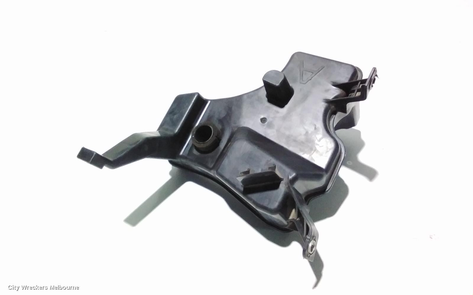 TOYOTA COROLLA AIR CLEANER/BOX, AIR RESONATOR, ZRE182R, HATCH, 10/2012 - 06/2018 - Image 3