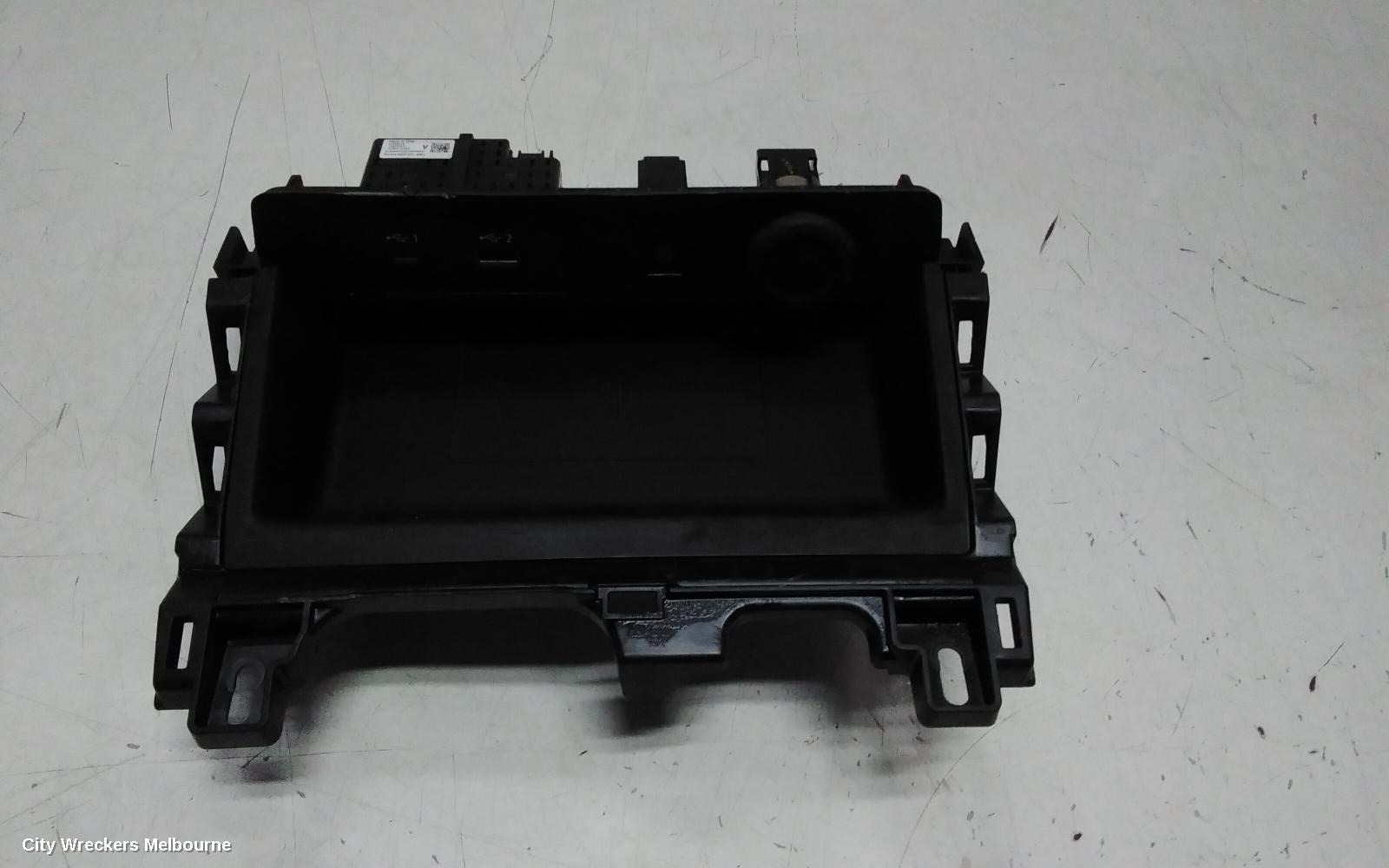 MITSUBISHI OUTLANDER, ZM, WIRELESS CHARGING PAD (IN FRONT OF CENTRE CONSOLE), 08/2021 ONWARDS, WC500M-NM / 283426RACB: 145032 - Image 2