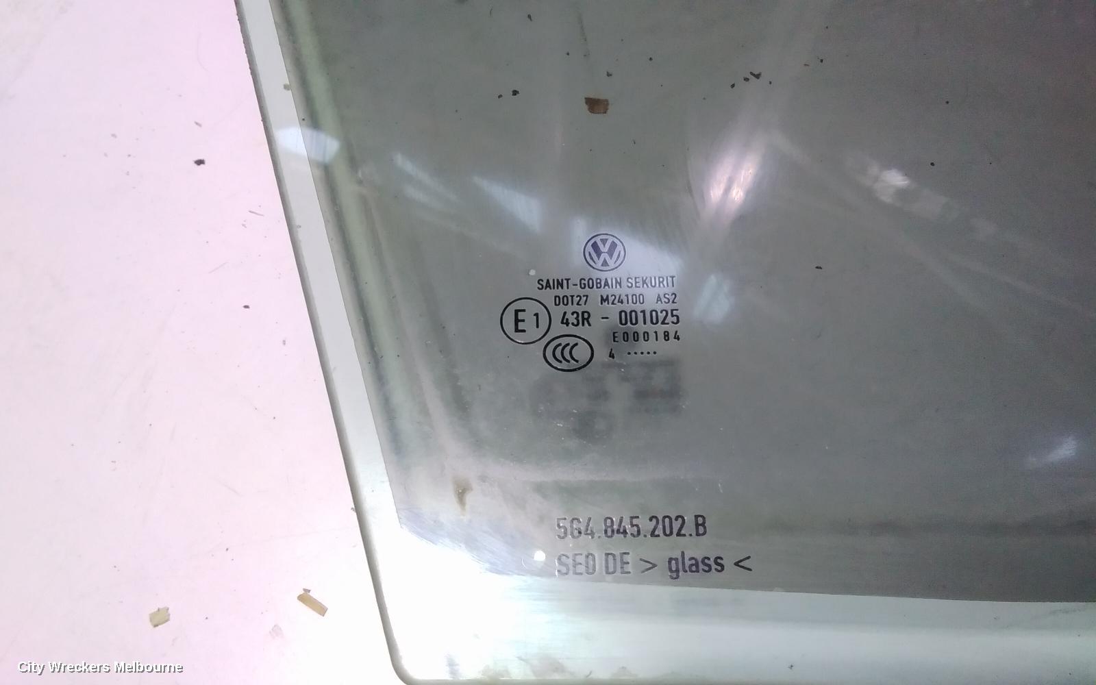 VOLKSWAGEN GOLF RIGHT FRONT DOOR WINDOW, GEN 7, 5DR HATCH/WAGON, 01/2013 - 08/2020 - Image 2