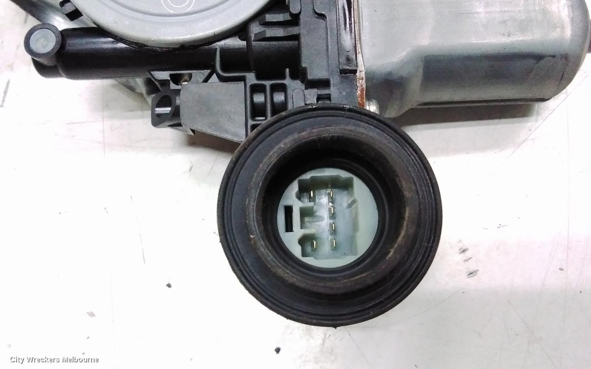 TOYOTA HIACE LEFT FRONT WINDOW REG/MOTOR, DOOR REG AND MOTOR ASSY, TRH/KDH, 03/2005 - 04/2019 - Image 3