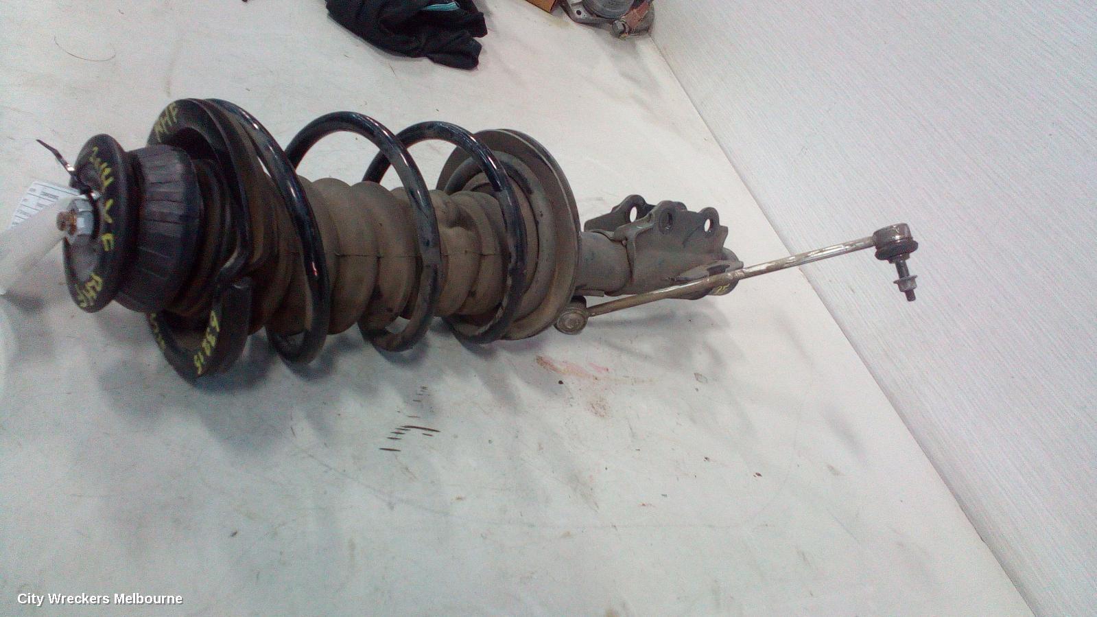 HOLDEN COMMODORE RIGHT FRONT STRUT, VF, EVOKE/CALAIS, 05/2013 - 12/2017 - Image 2