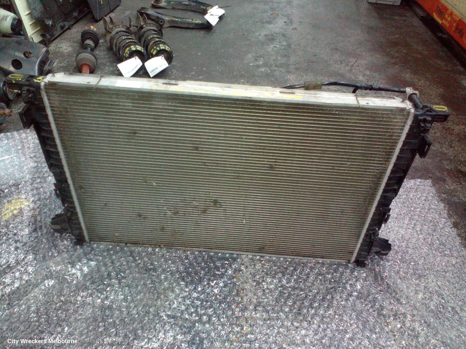 AUDI Q7 RADIATOR, AUTO, 3.0, DIESEL/PETROL, 4M, 09/2015 ONWARDS - Image 2
