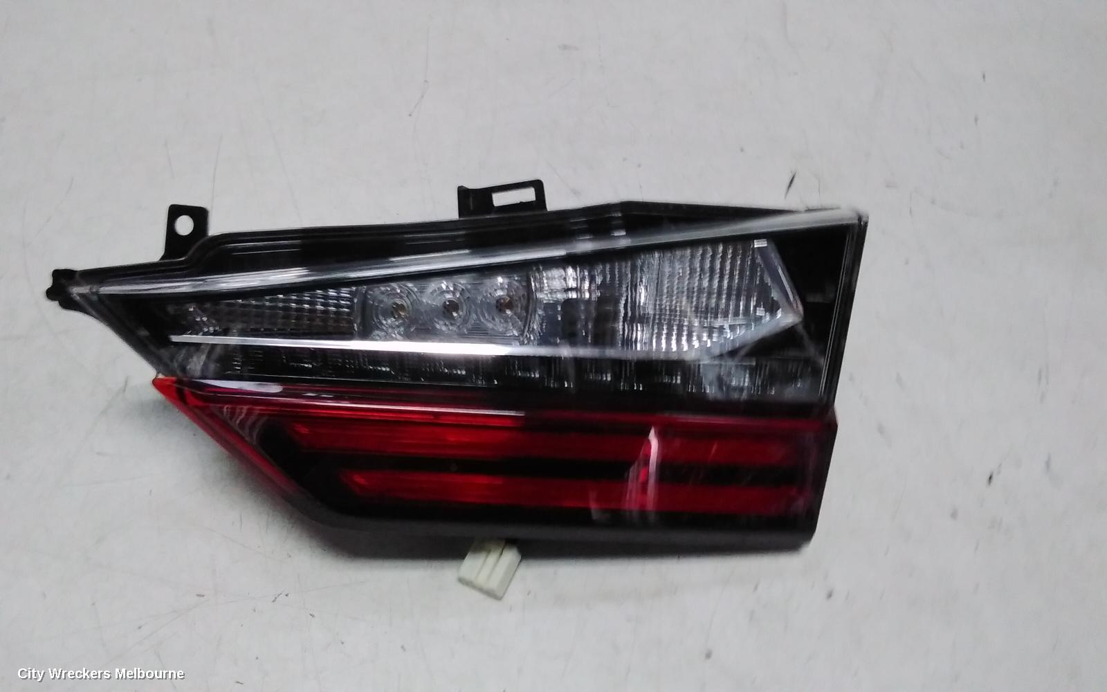 LEXUS RX SERIES REAR GARNISH, TAILGATE LAMP (RH SIDE), AL20, F SPORTS/SPORTS LUXURY, LED TYPE, 09/2015 - 10/2019 - Image 3