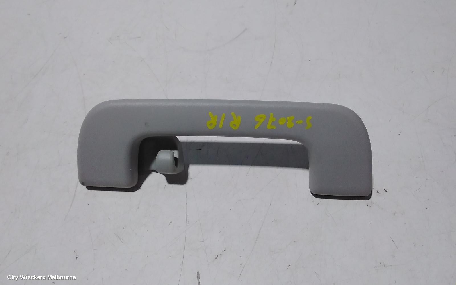 AUDI Q7 GRAB HANDLE, 4M, 07/2015 ONWARDS - Image 1