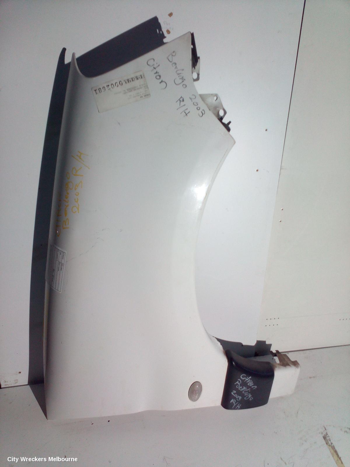 CITROEN BERLINGO RIGHT GUARD, M59, 10/2003 - 07/2010 - Image 1