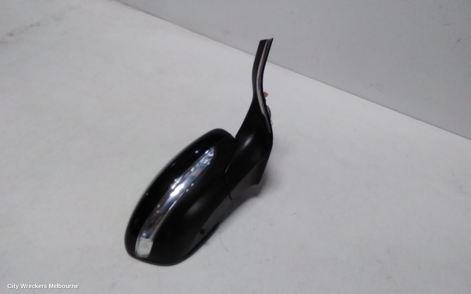 PEUGEOT 208 RIGHT DOOR MIRROR, A9, POWER FOLD, NON CHROME TRIM, COLOUR CODED COVER TYPE, 10/2012 - 12/2018 - Image 2