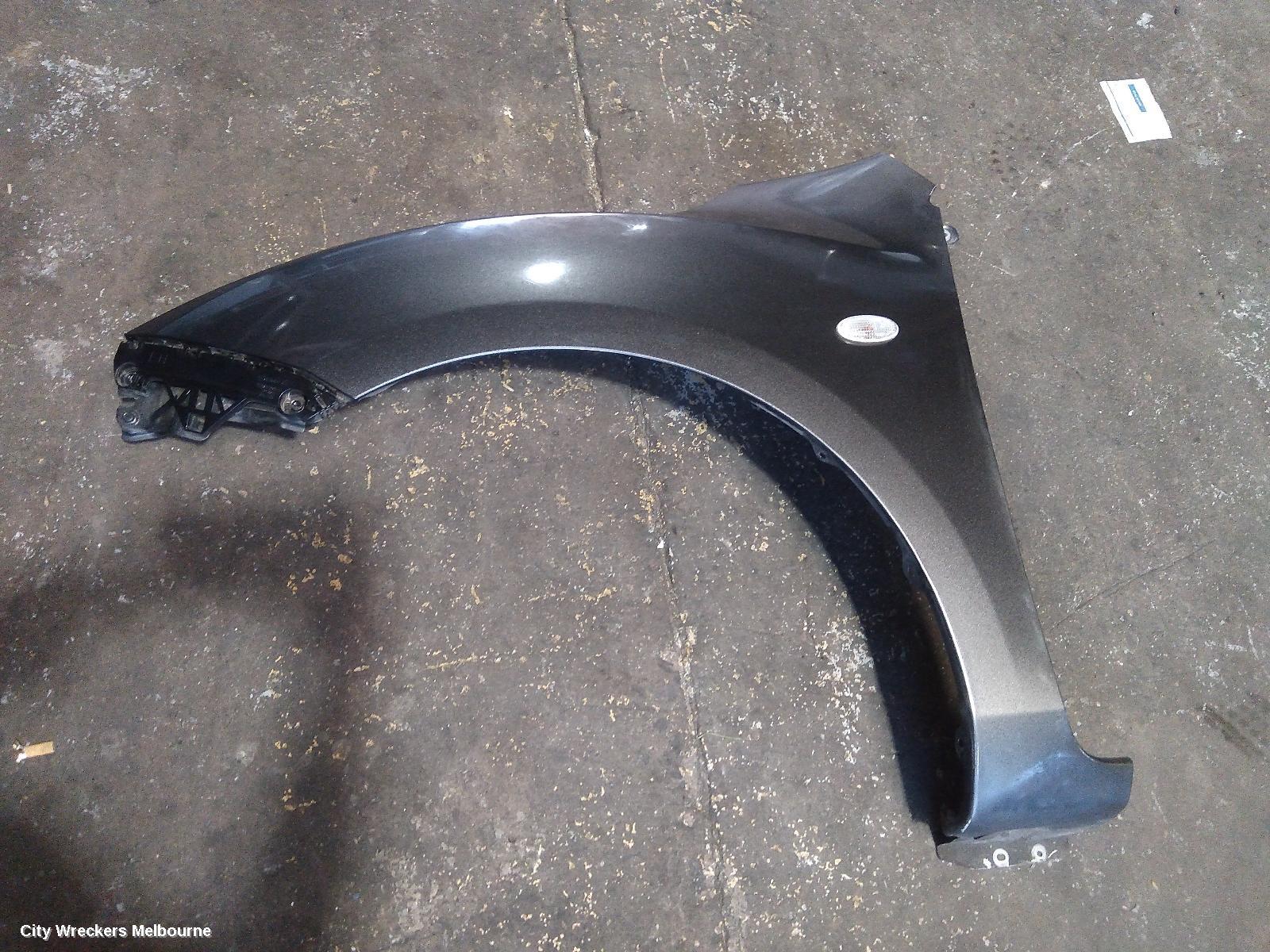 MAZDA 3 LEFT GUARD, BL, W/ REPEATER, NON SKIRT TYPE, NEO/MAXX, 04/2009 - 10/2013 - Image 1