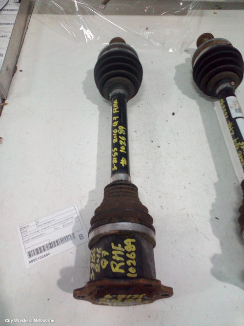 AUDI Q7 RIGHT DRIVESHAFT, FRONT, 3.0, DIESEL, CZZA/CRTC/DHXC/DHXA CODE, 4M, 09/2015 ONWARDS - Image 2