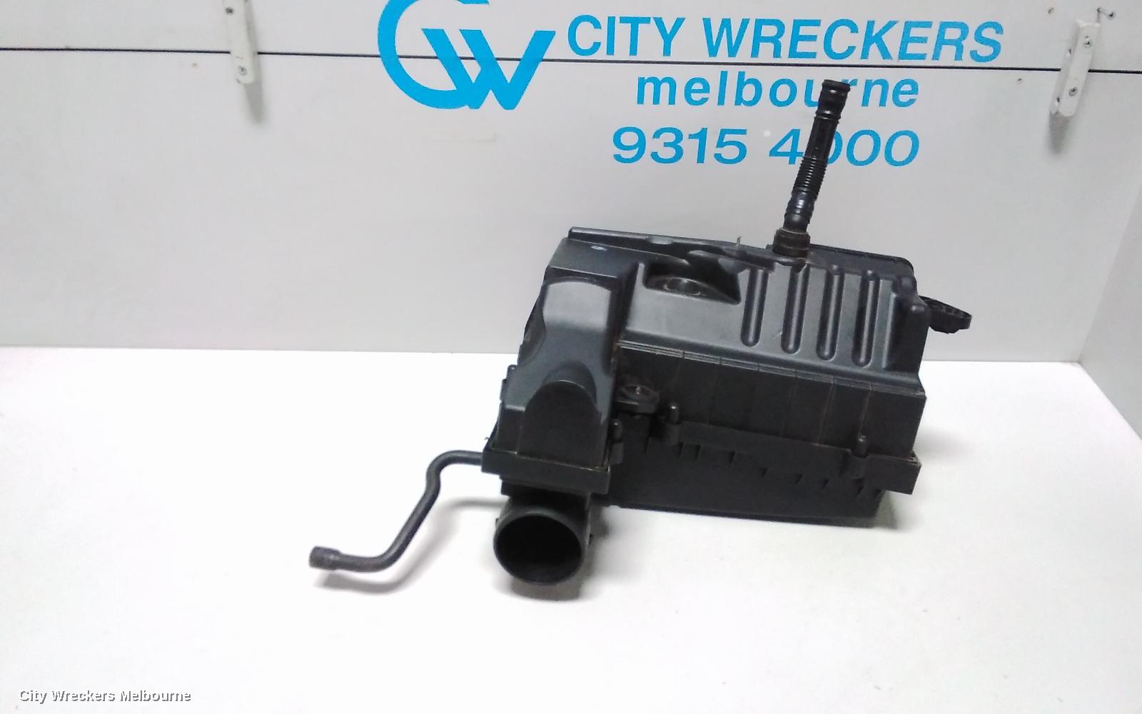 VOLKSWAGEN GOLF AIR CLEANER/BOX, AIR CLEANER, GEN 6, 1.4, PETROL, CAVD/CTHD CODE, 12/2008 - 01/2016 - Image 3