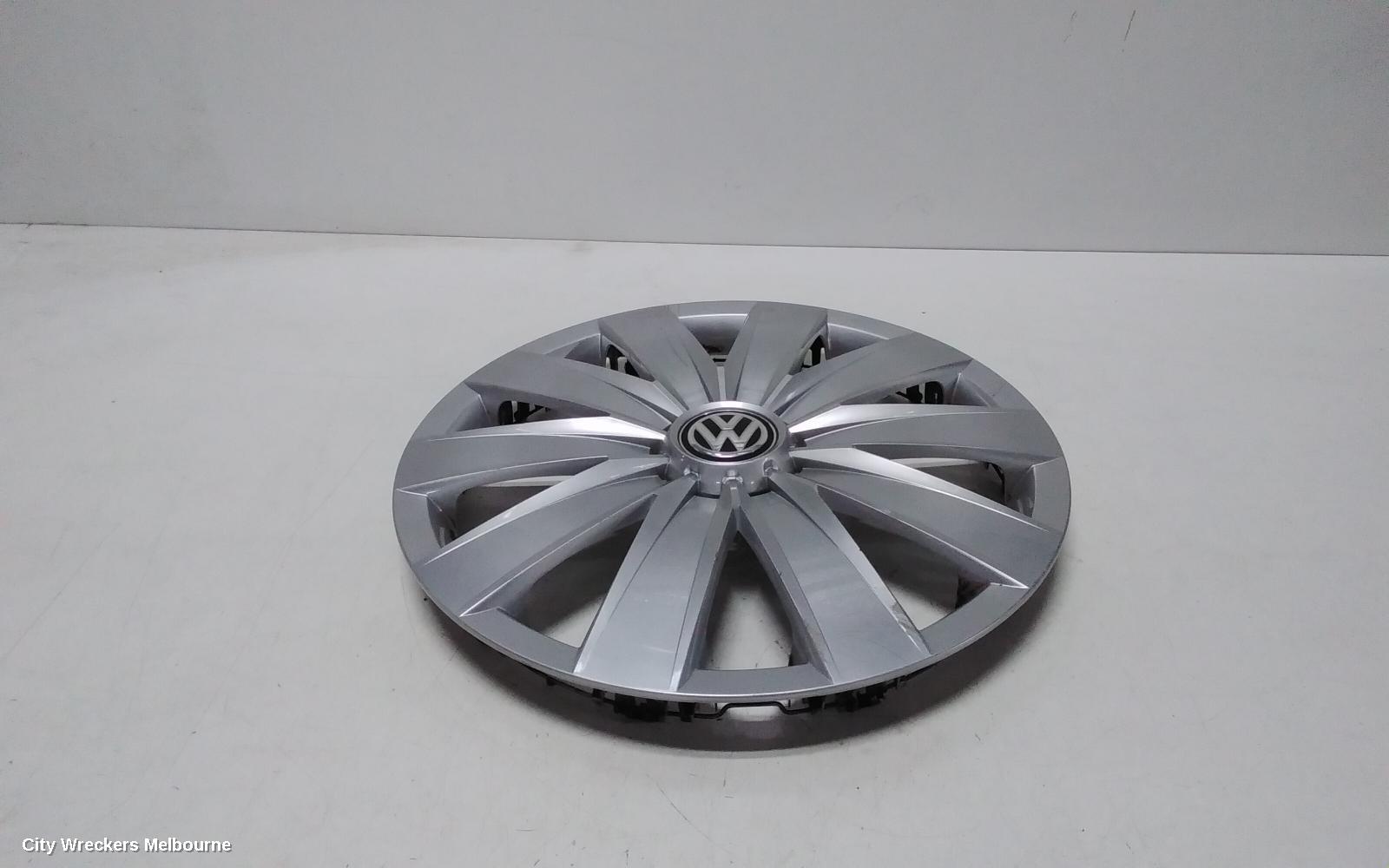 VOLKSWAGEN TRANSPORTER WHEEL COVER/HUB CAP, T6, 07/2015 - 08/2024 - Image 1