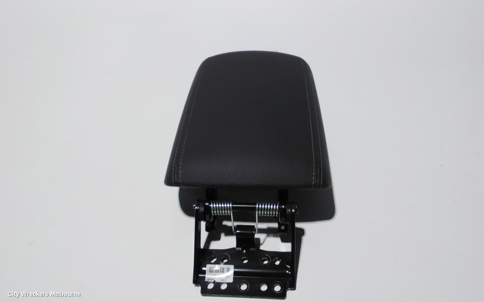 HYUNDAI I30 CONSOLE, PD, HATCH, 03/2017 ONWARDS - Image 2