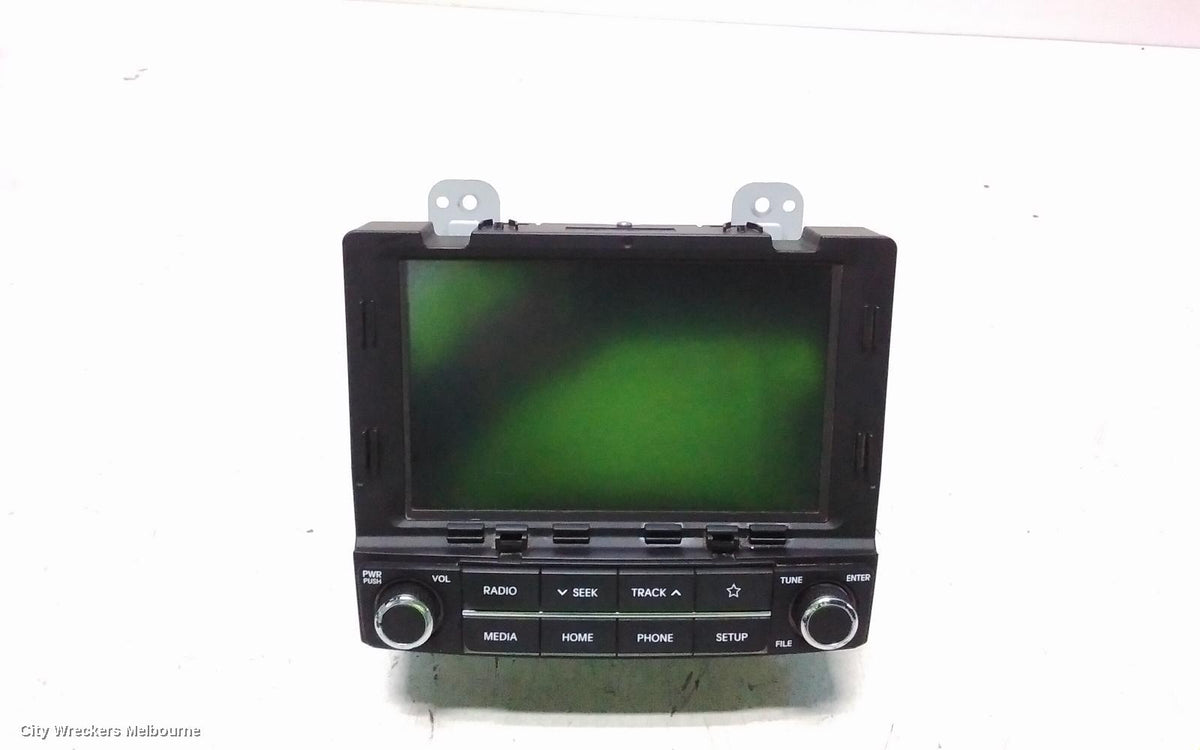 HYUNDAI ILOAD/IMAX RADIO/CD/DVD/SAT/TV, DISPLAY UNIT, 7IN TOUCHSCREEN, TQ, 03/2018 - 03/2021 - Image 2