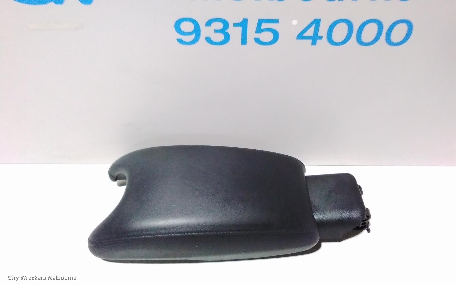HONDA HRV CONSOLE, RU, 12/2014 - 10/2021 - Image 2