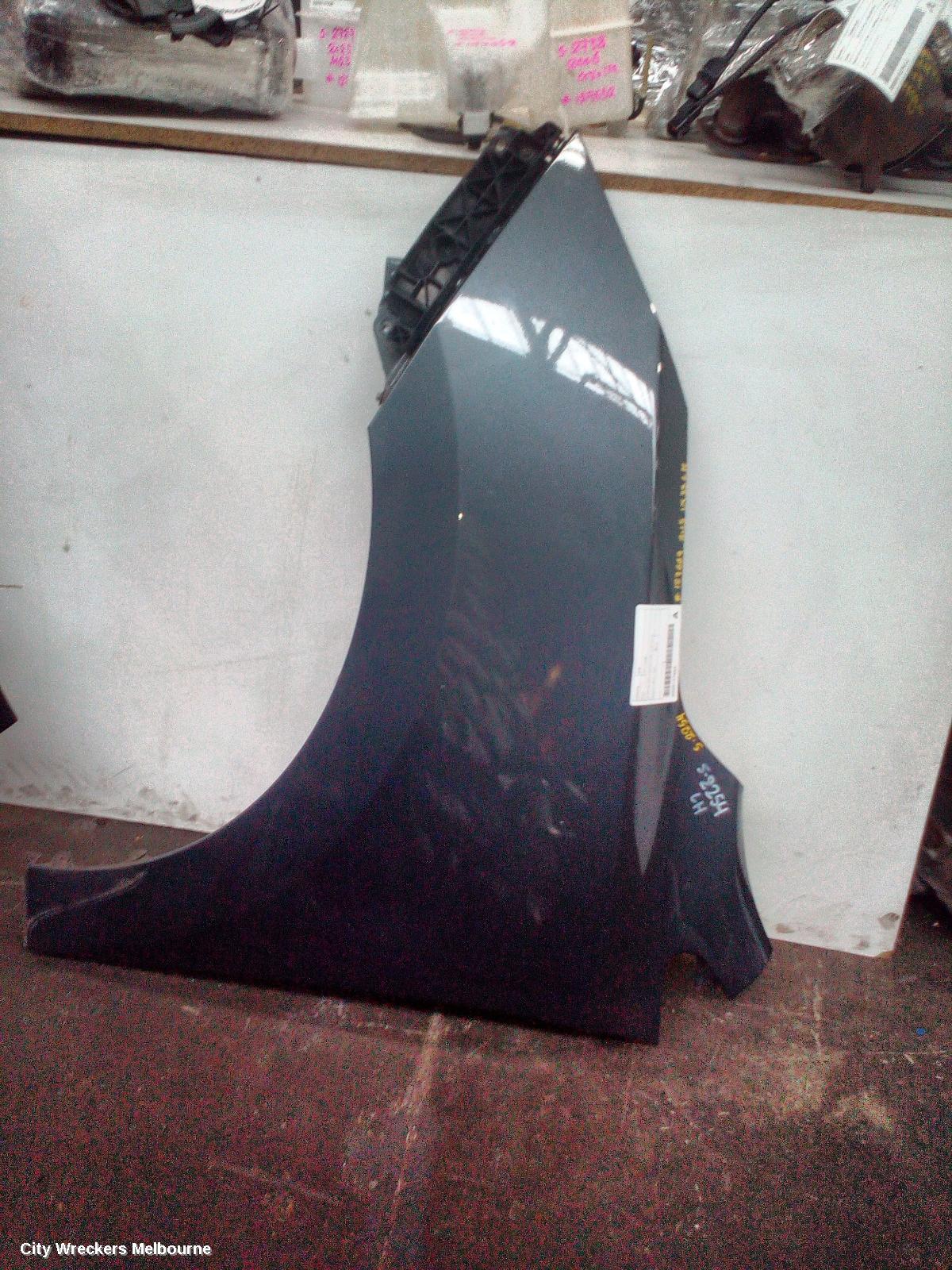 HYUNDAI IX35 LEFT GUARD, LM SERIES, NON FLASHER TYPE, 11/2009 - 01/2016 - Image 2