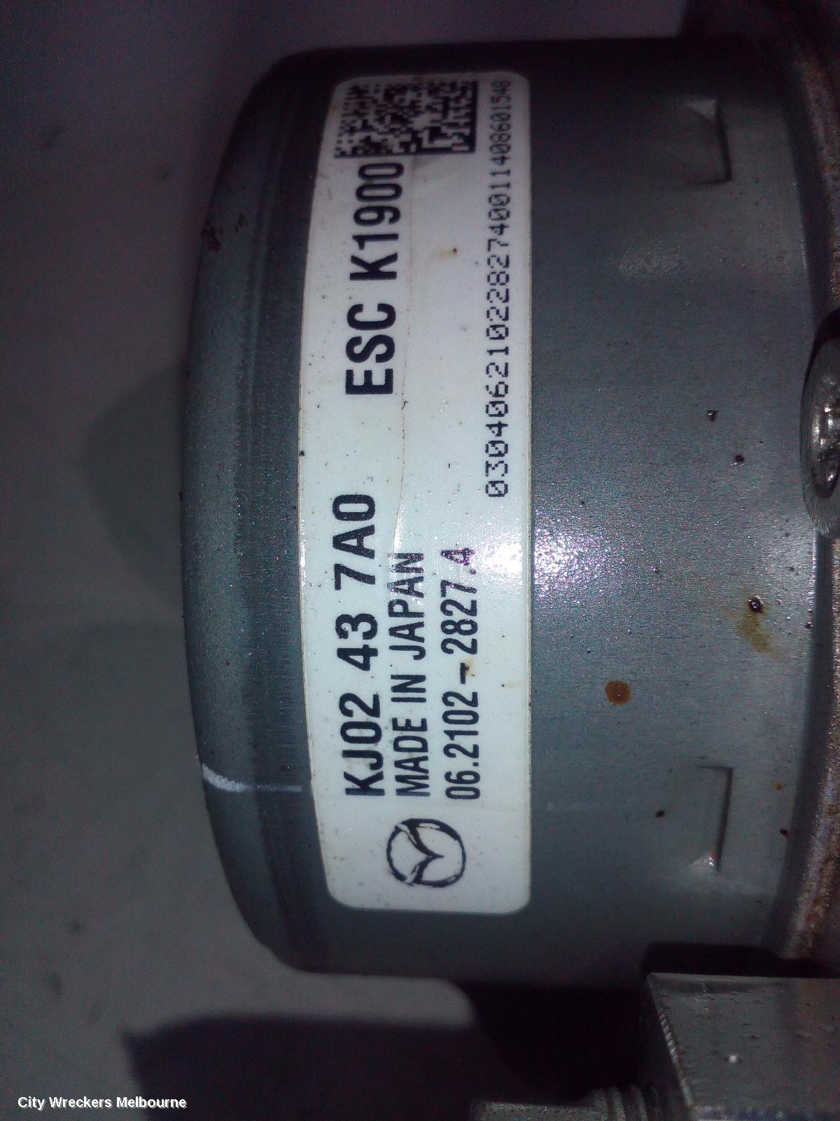 MAZDA CX5 ABS PUMP/MODULATOR, P/N KJ02437A0, KE, 02/2012 - 01/2017 - Image 2
