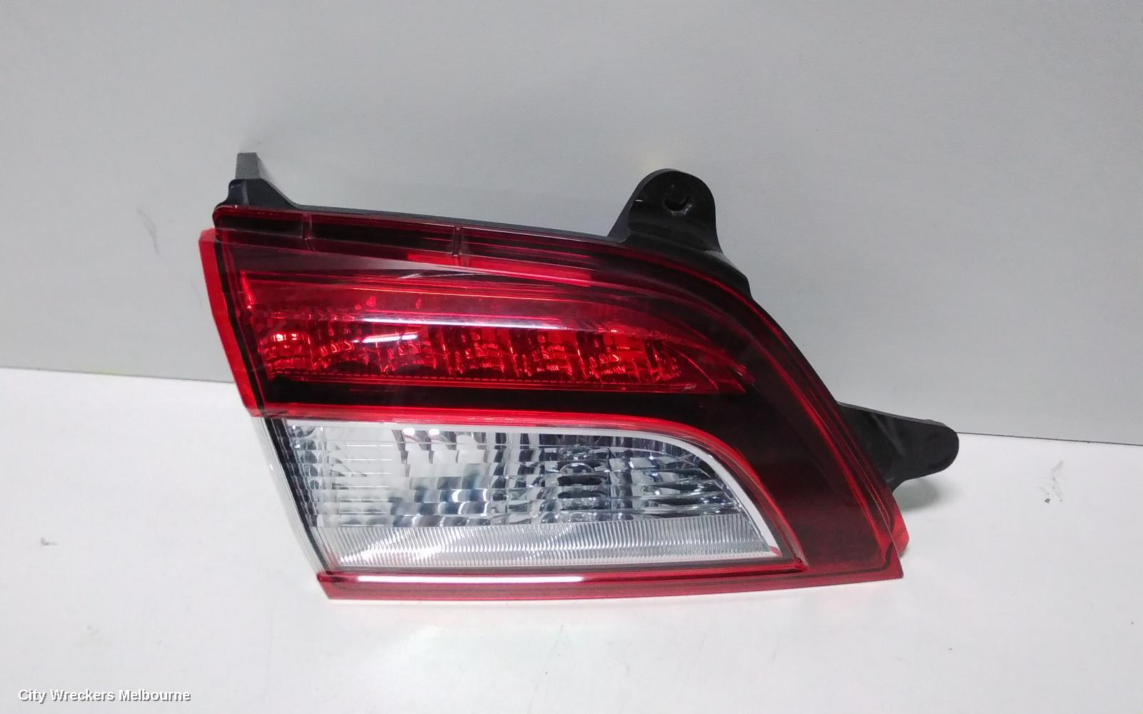 SUBARU OUTBACK REAR GARNISH, TAILGATE LAMP (RH SIDE), 6TH GEN, 08/2014 - 12/2020 - Image 2