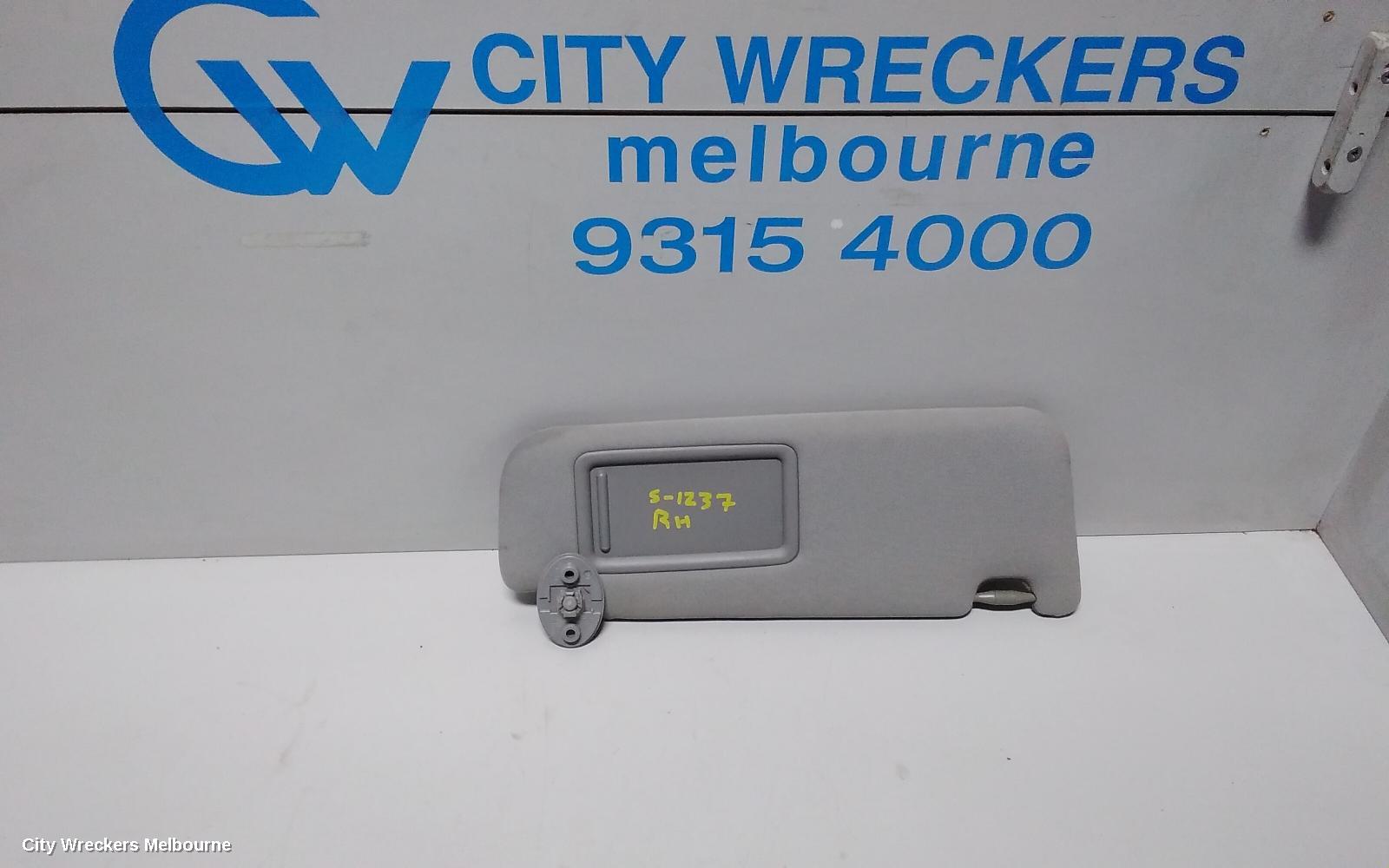 TOYOTA CAMRY SUNVISOR, ASV50/AVV50, RH SIDE, NON LAMP TYPE, 12/2011 - 10/2017 - Image 1
