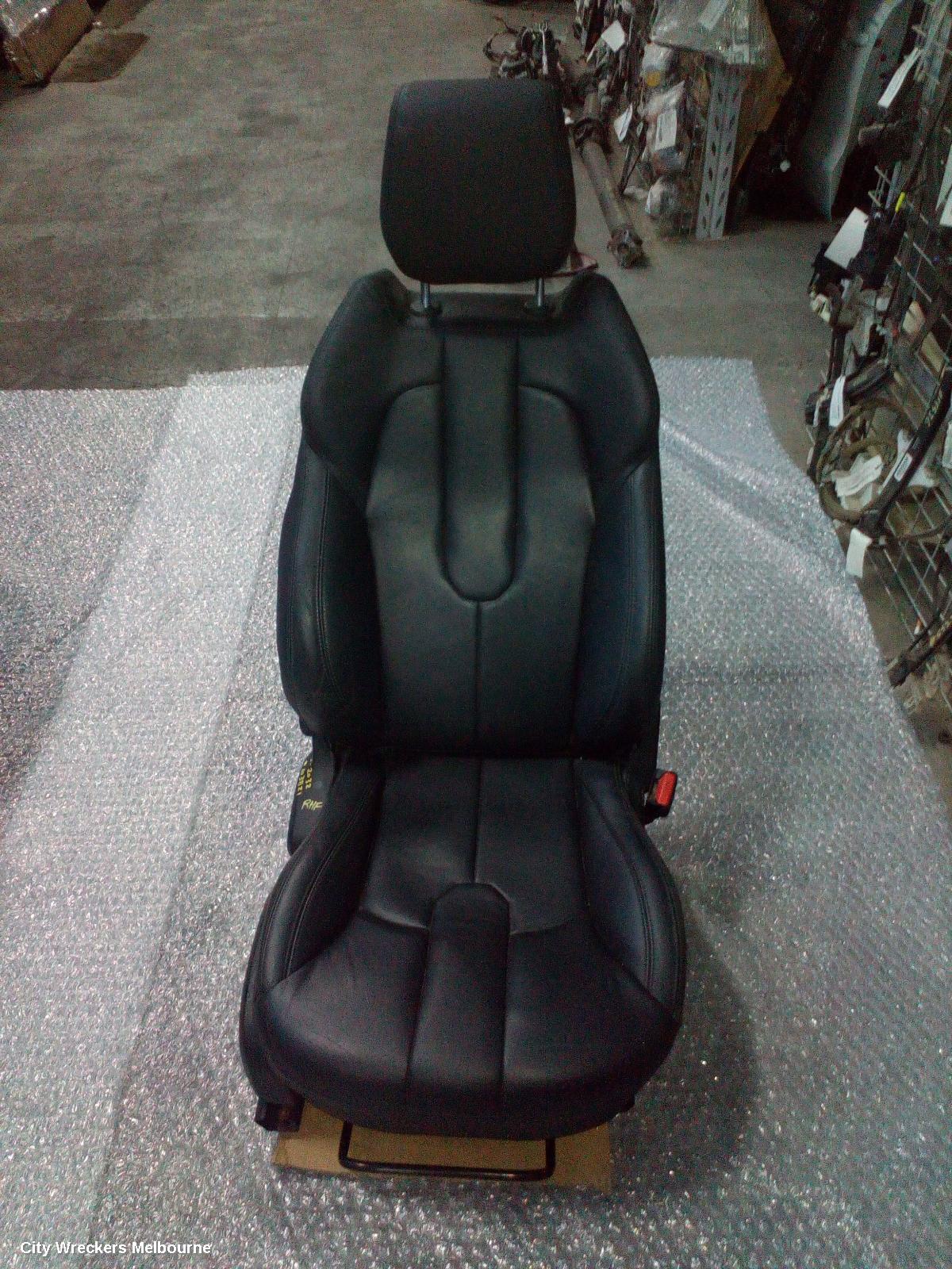 LAND ROVER RANGEROVER EVOQUE FRONT SEAT, RH FRONT, 5DR WAGON, LEATHER, GREY, L538, 11/2011 - 01/2019 - Image 1