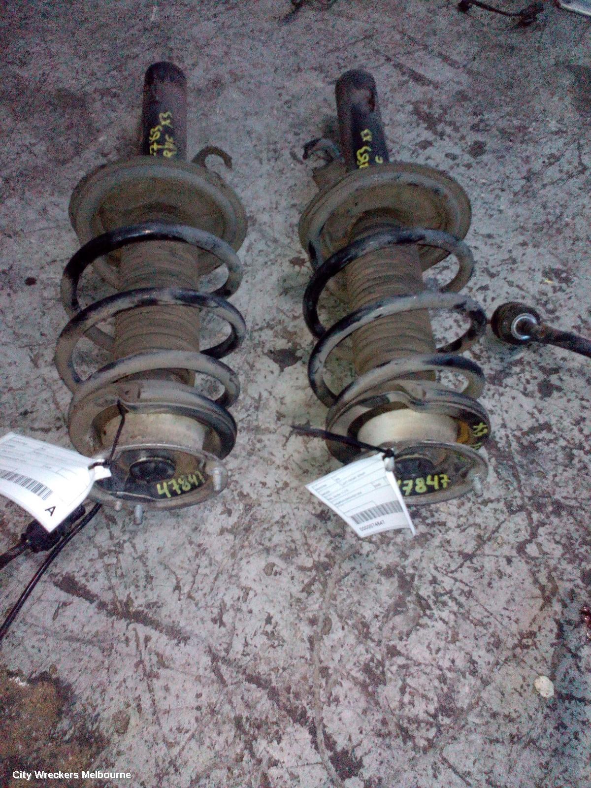 BMW X3 RIGHT FRONT STRUT, E83, 06/2004 - 11/2010 - Image 2