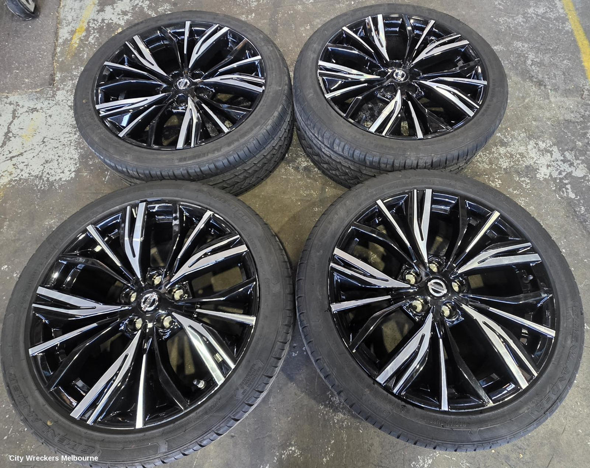 NISSAN JUKE WHEEL MAG, FACTORY, 19X7IN, MULTI SPOKE, BI-COLOUR, BLACK/SILVER, F16, 03/2020 ONWARDS - Image 1