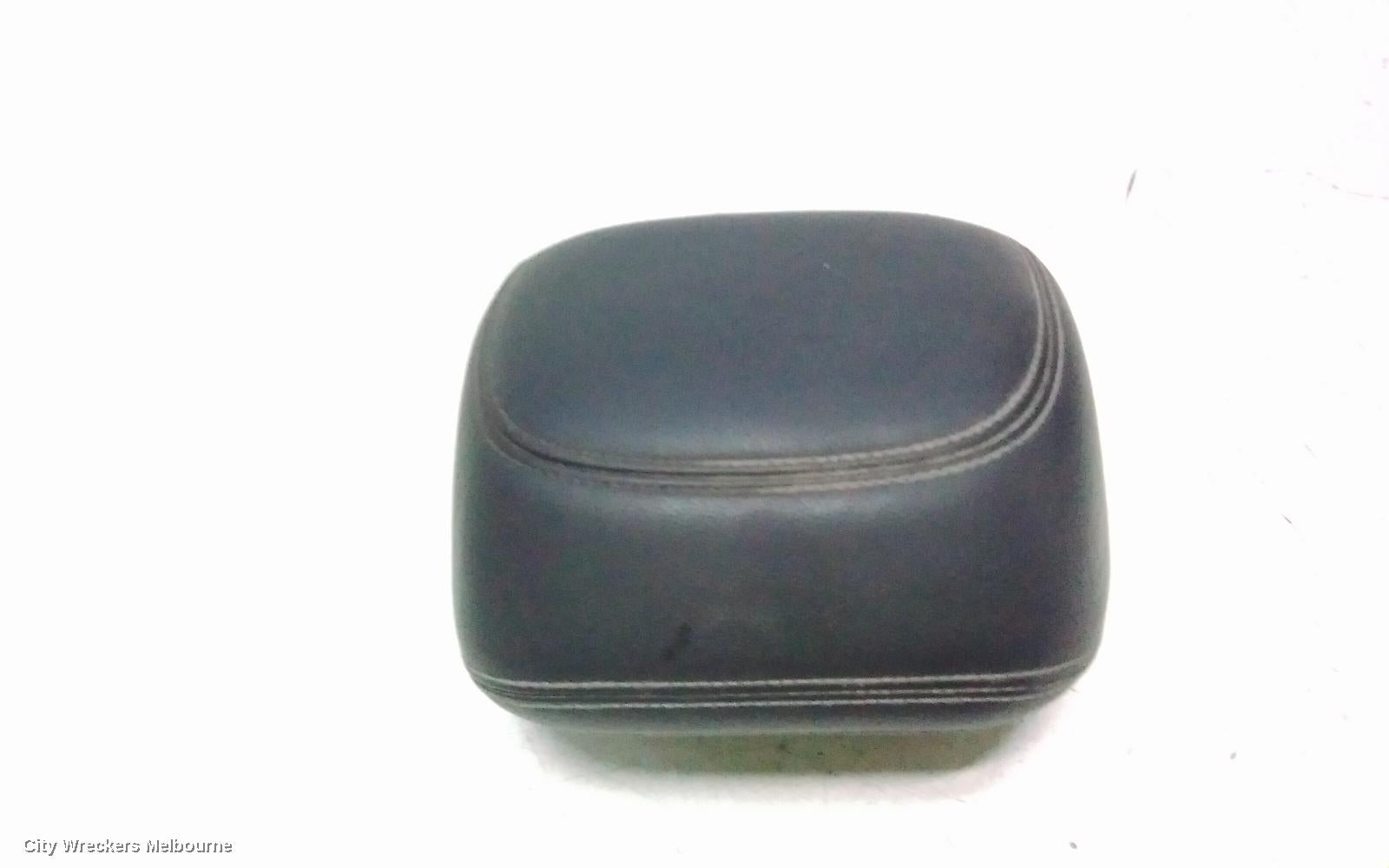 RENAULT KALEOS HEADREST, XZG, 05/2016 ONWARDS - Image 3