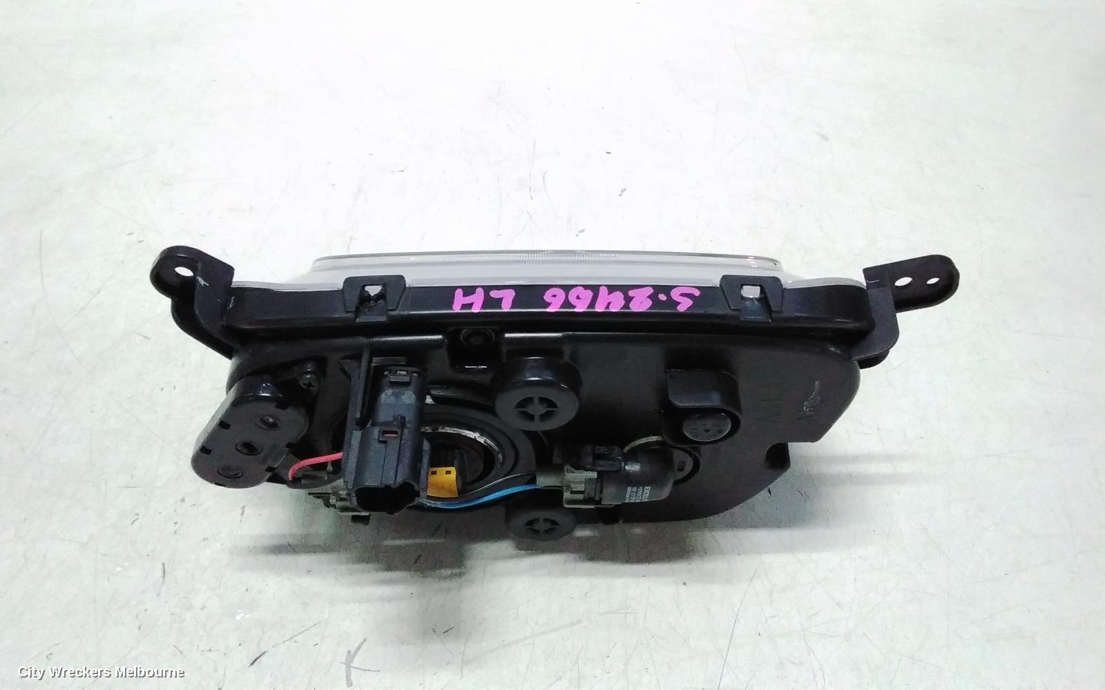 KIA SORENTO LEFT INDICATOR/FOG/SIDE, BUMPER FOGLAMP, XM, 10/2012 - 12/2014 - Image 3