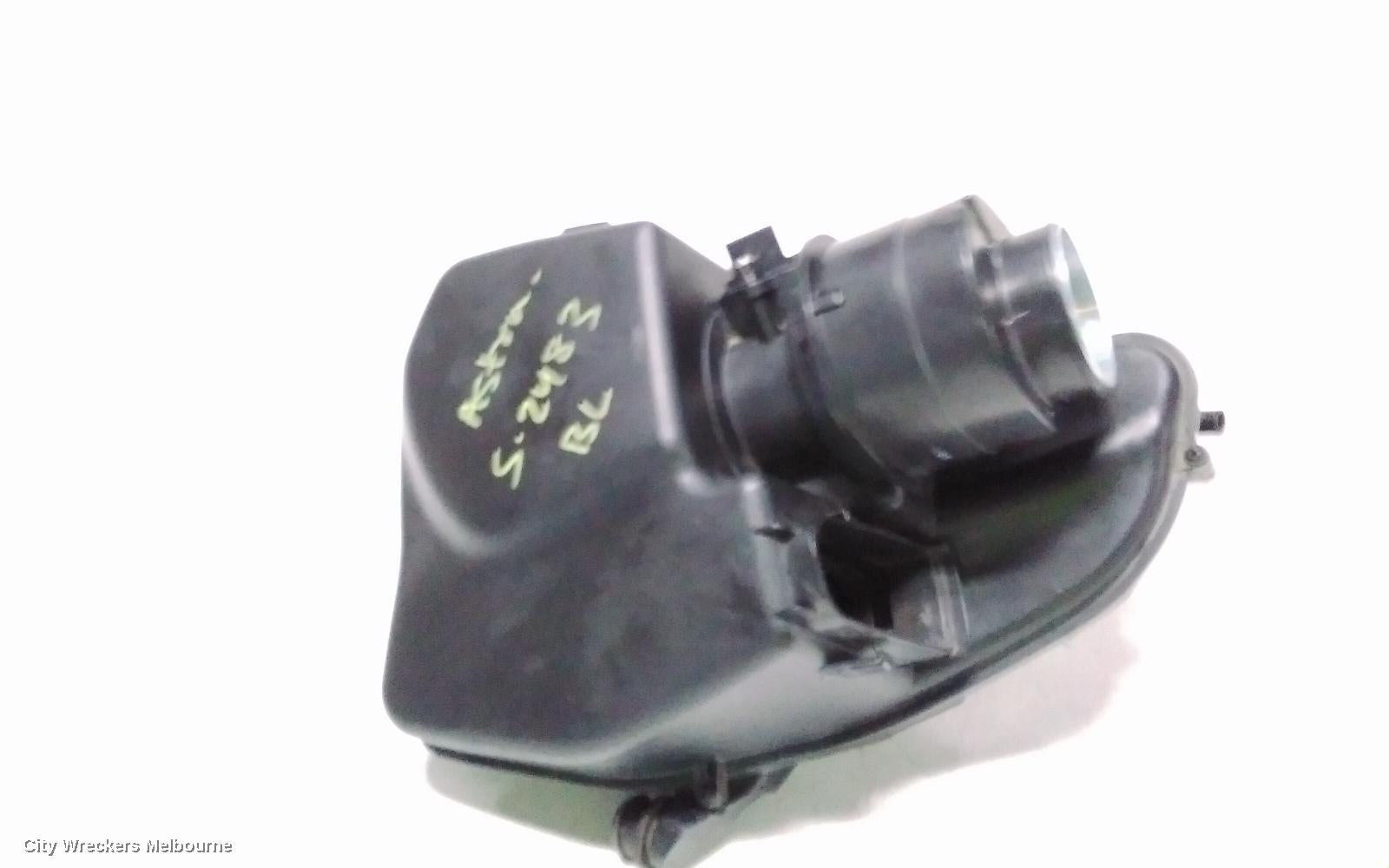 HOLDEN ASTRA AIR CLEANER DUCT/HOS, BL, SEDAN, 05/2017 - 12/2020 - Image 3
