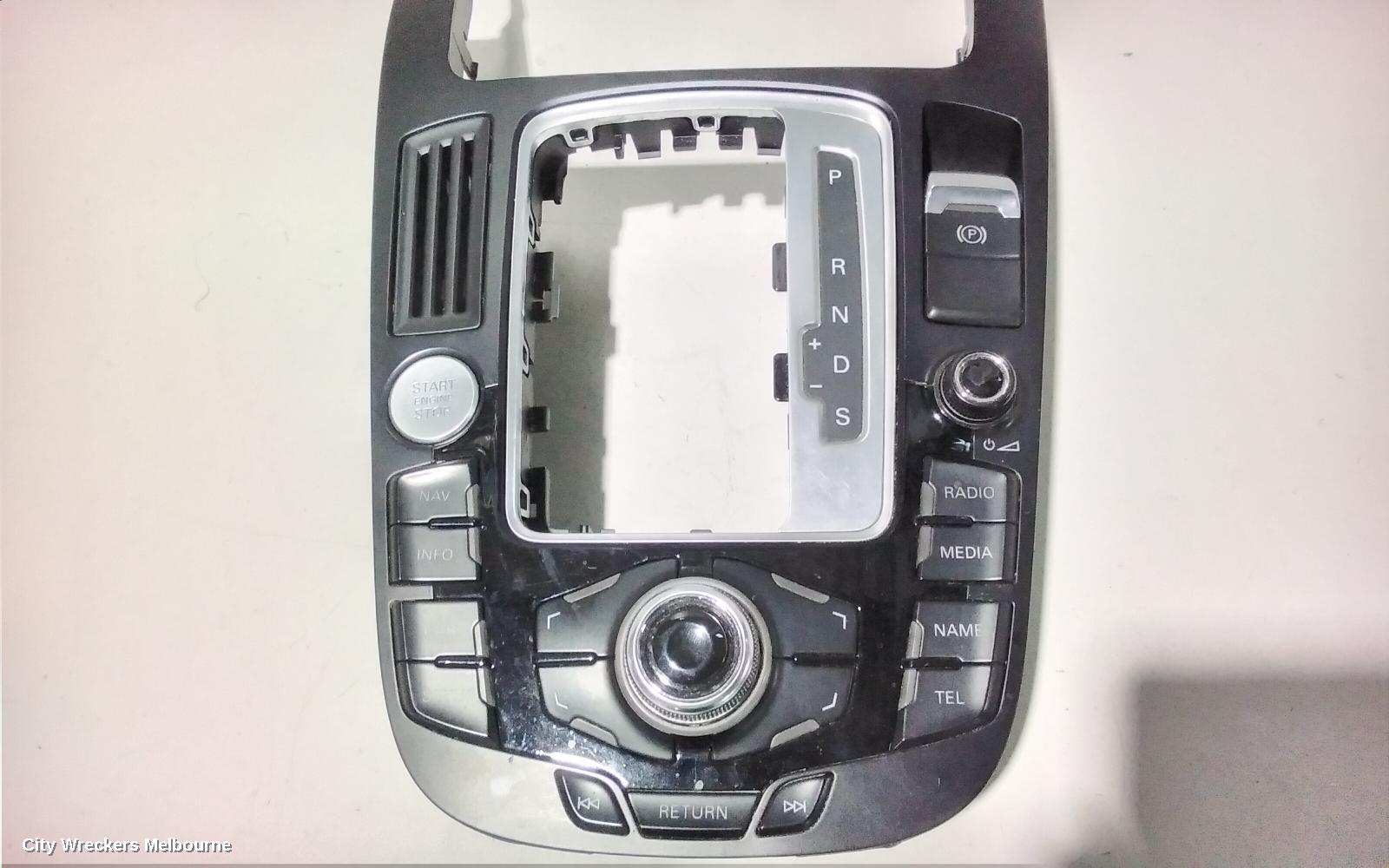 AUDI Q5 RADIO/CD/DVD/SAT/TV, RADIO/MULTIMEDIA CONTROL UNIT, 8R, W/ ACTIVE SPEAKER TYPE (P/N 4G0035056), 05/2010 - 11/2011 - Image 2