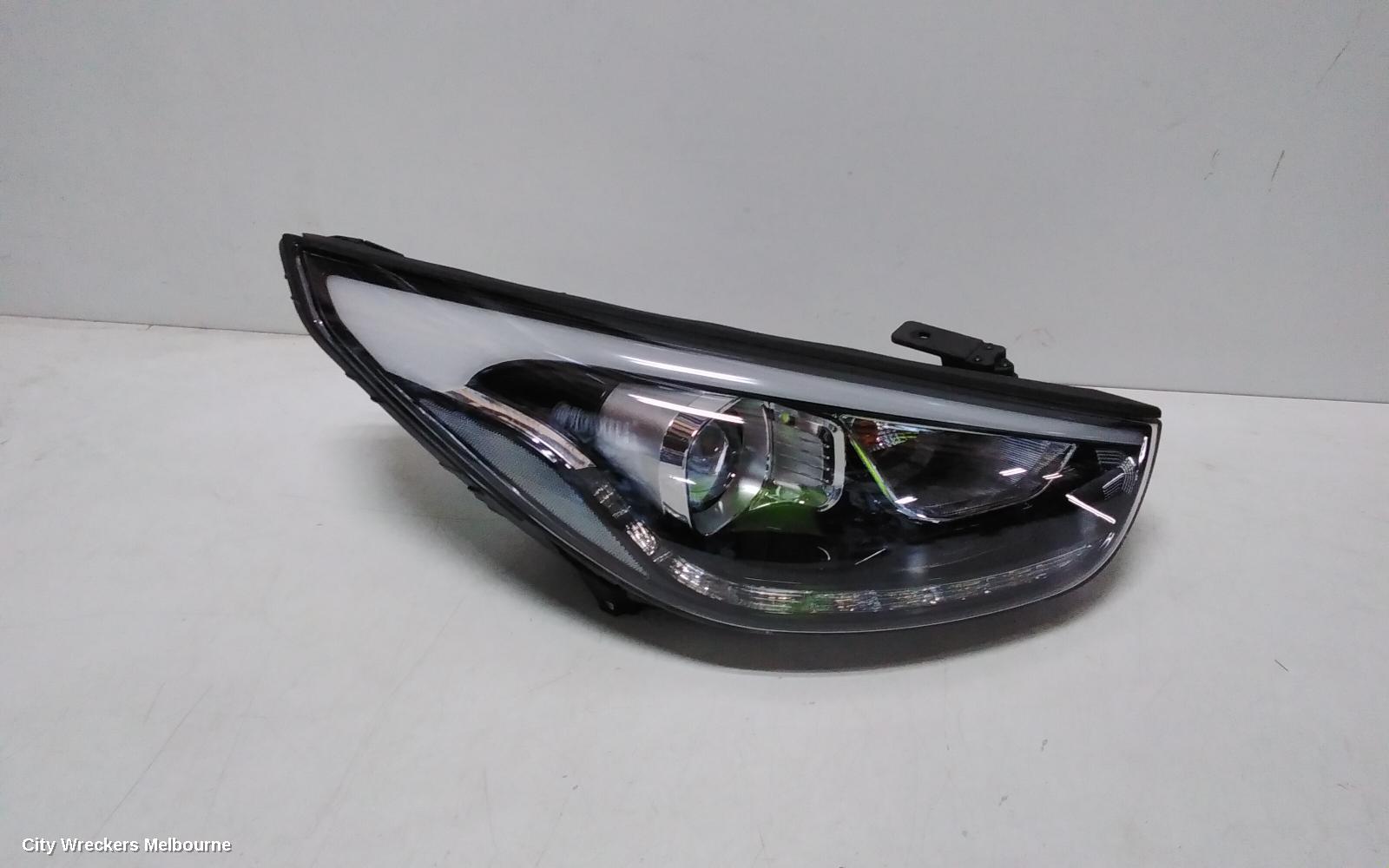 HYUNDAI IX35 RIGHT HEADLAMP, LM SERIES, KOREAN BUILT (VIN KMHJ), LED AT BOTTOM TYPE, 09/2013 - 01/2016 - Image 2