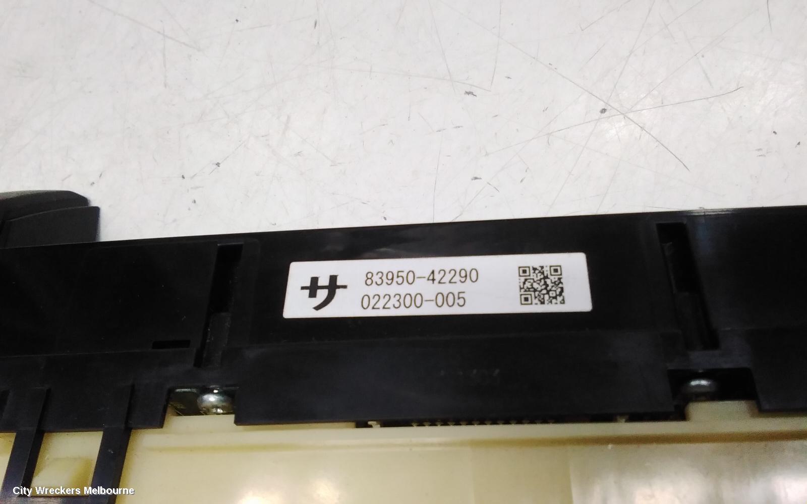 TOYOTA RAV4 CLOCK, XA40, 12/2012 - 12/2018 - Image 3
