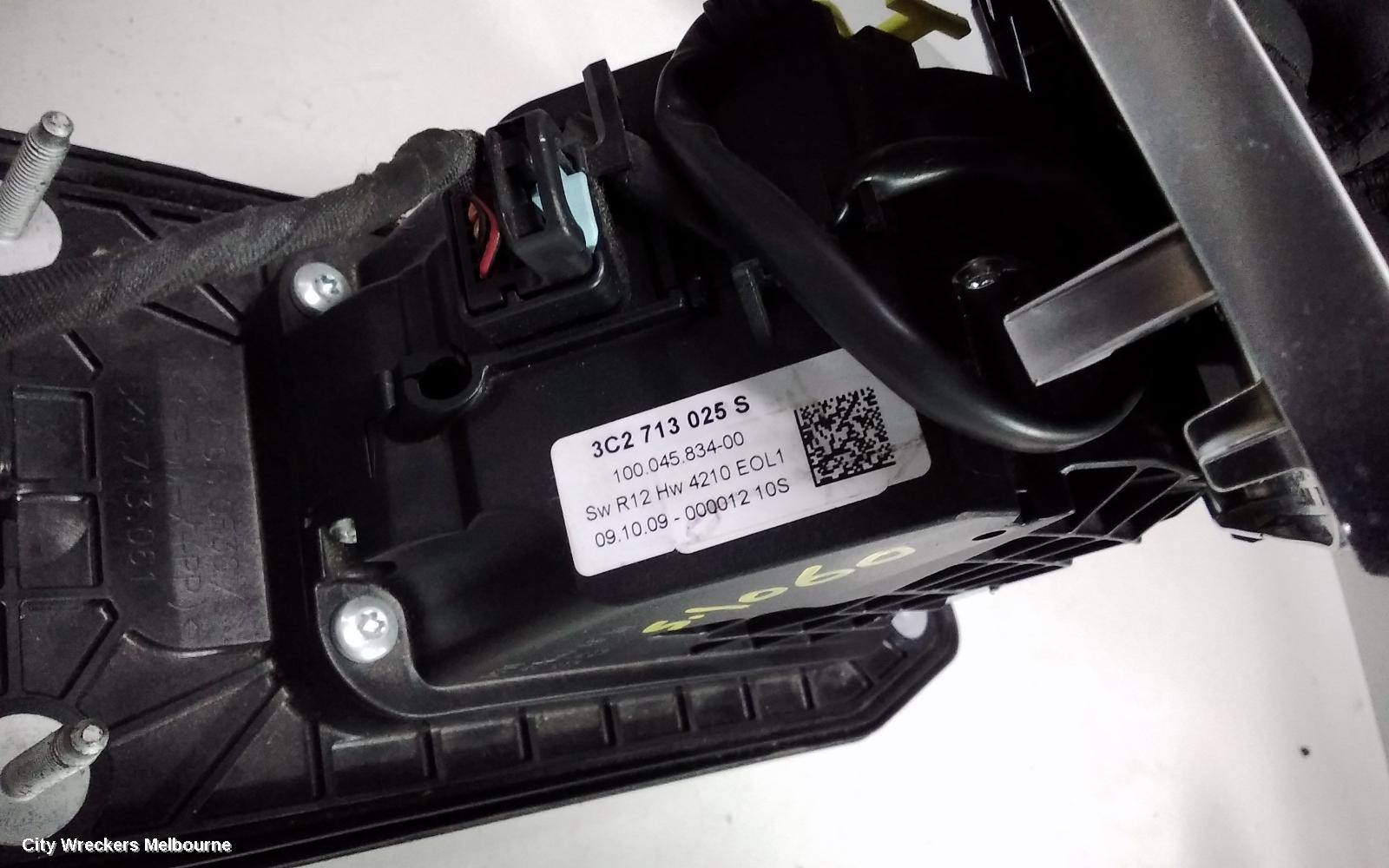 VOLKSWAGEN PASSAT GEAR STICK/SHIFTER, 3C/MK6 B7, AUTO T/M, 04/2011 - 05/2015 - Image 3