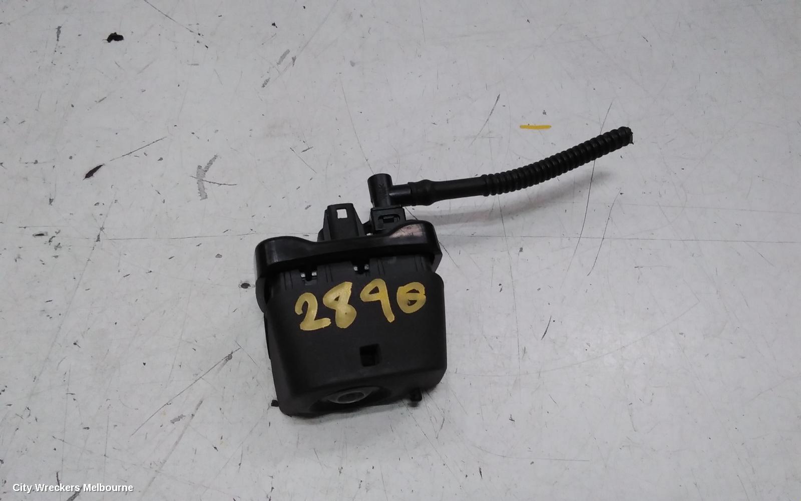 PORSCHE MACAN REVERSE CAMERA, 95B, REVERSE CAMERA, 06/2014 ONWARDS - Image 1