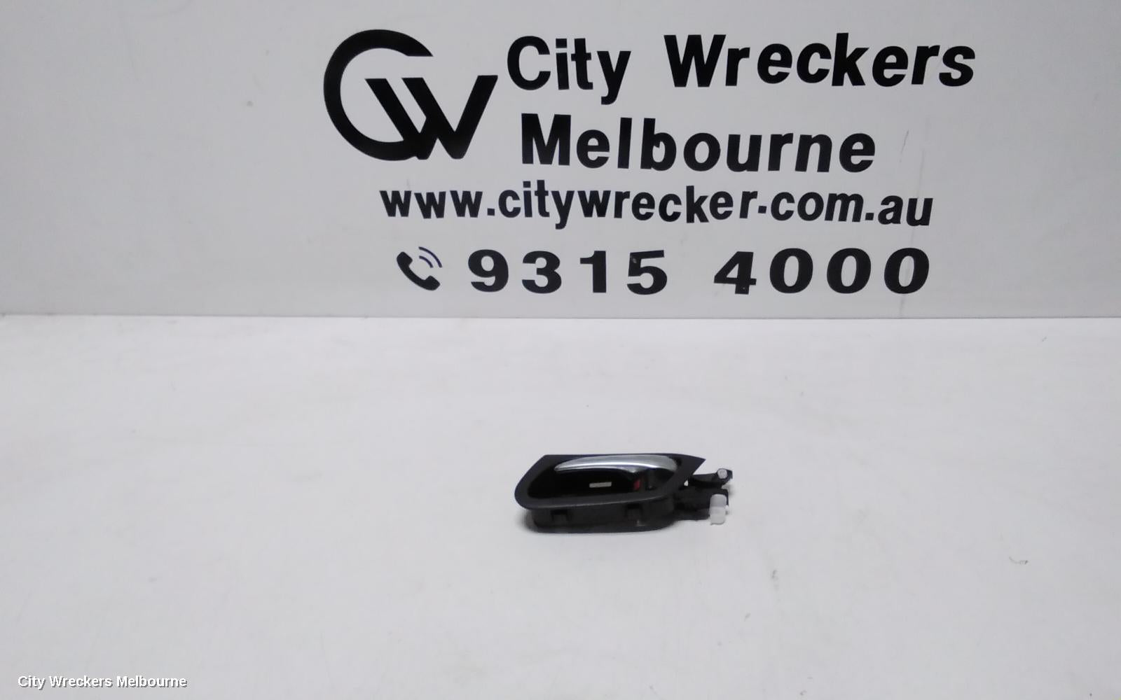 HONDA CIVIC DOOR HANDLE, 9TH GEN 02/2012 - 05/2016 - Image 1