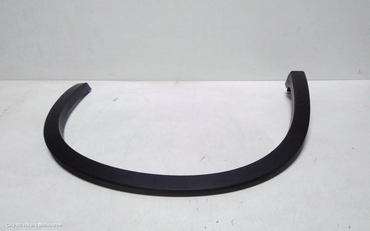 MITSUBISHI OUTLANDER WHEEL ARCH FLARE, ZM, RH FRONT, 08/2021 ONWARDS - Image 1
