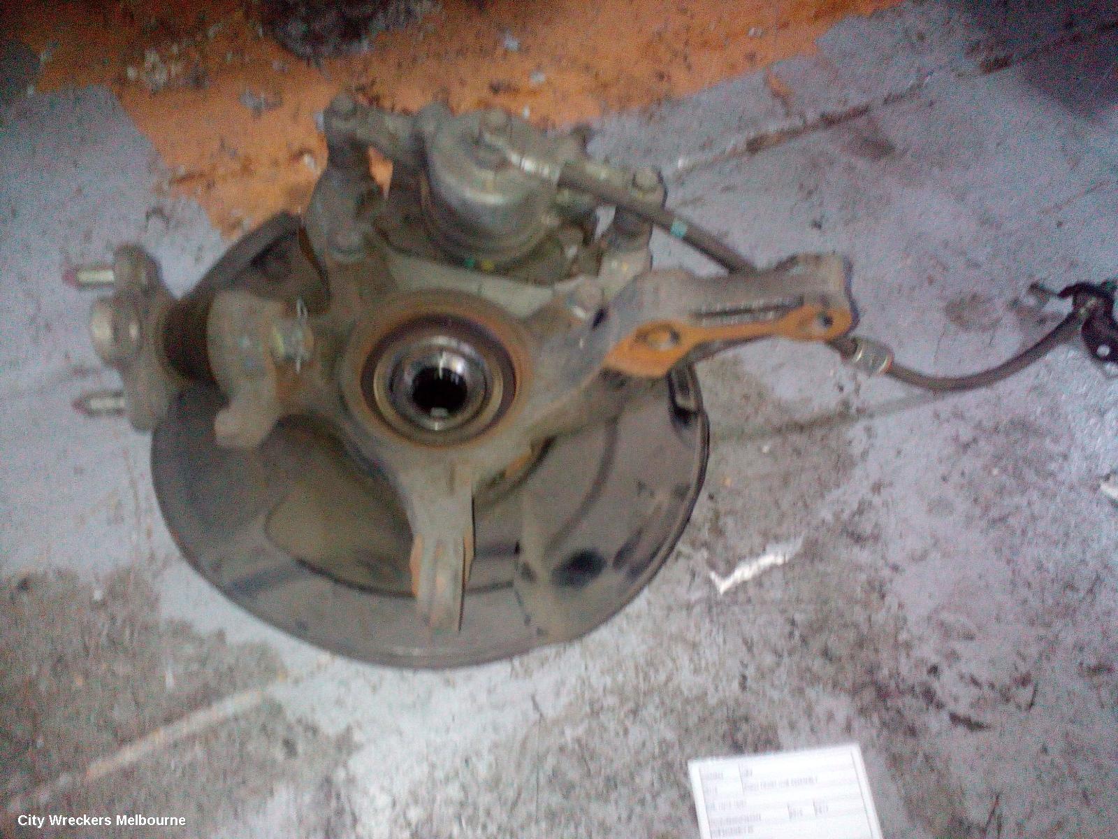 HONDA HRV RIGHT FRONT HUB ASSEMBLY, RU, 12/2014 - 10/2021 - Image 1