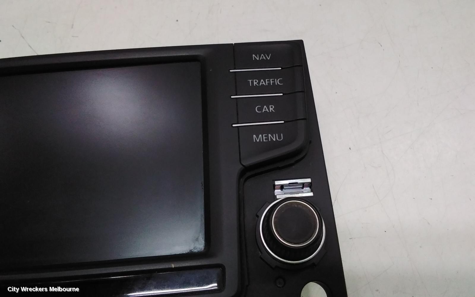 VOLKSWAGEN PASSAT RADIO/CD/DVD/SAT/TV, DISPLAY UNIT, 8IN, DISCOVER PRO AUDIO, SAT NAV TYPE, B8/MK7, 06/2015 - 10/2019 - Image 3