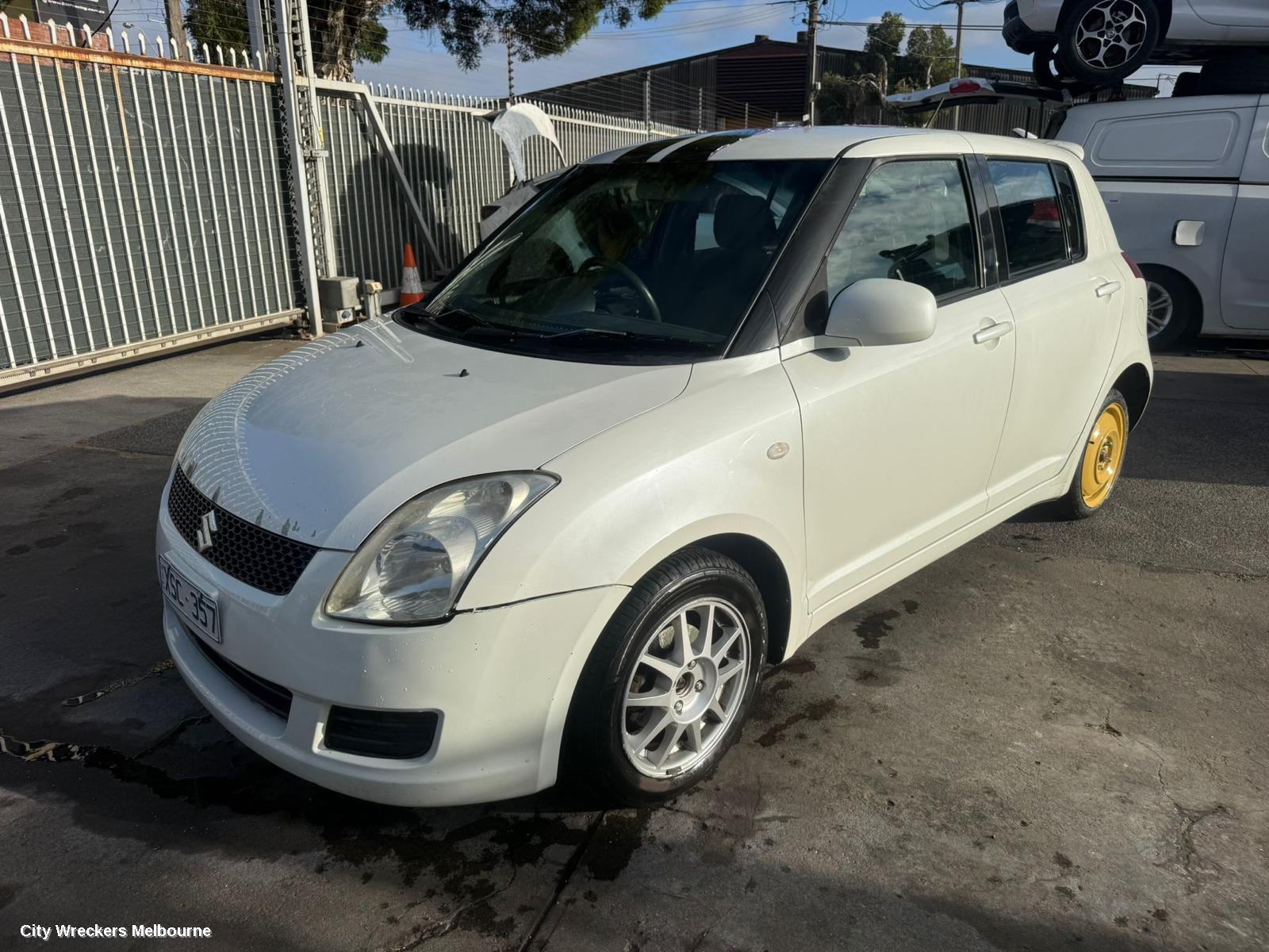 SUZUKI SWIFT LEFT REAR DOOR/SLIDING, RS415/RS416, 09/2004 - 02/2011 - Image 2