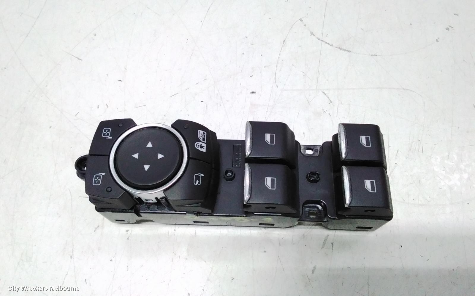 FORD FOCUS PWR DR WIND SWITCH, RH FRONT (MASTER SWITCH), SA, 10/2018 - 06/2021 - Image 1