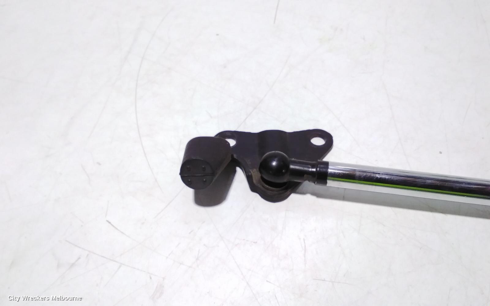 TOYOTA HIACE HATCH STRUT, LWB/SWB, RH SIDE, TRH/KDH, 03/2005 - 04/2019 - Image 3