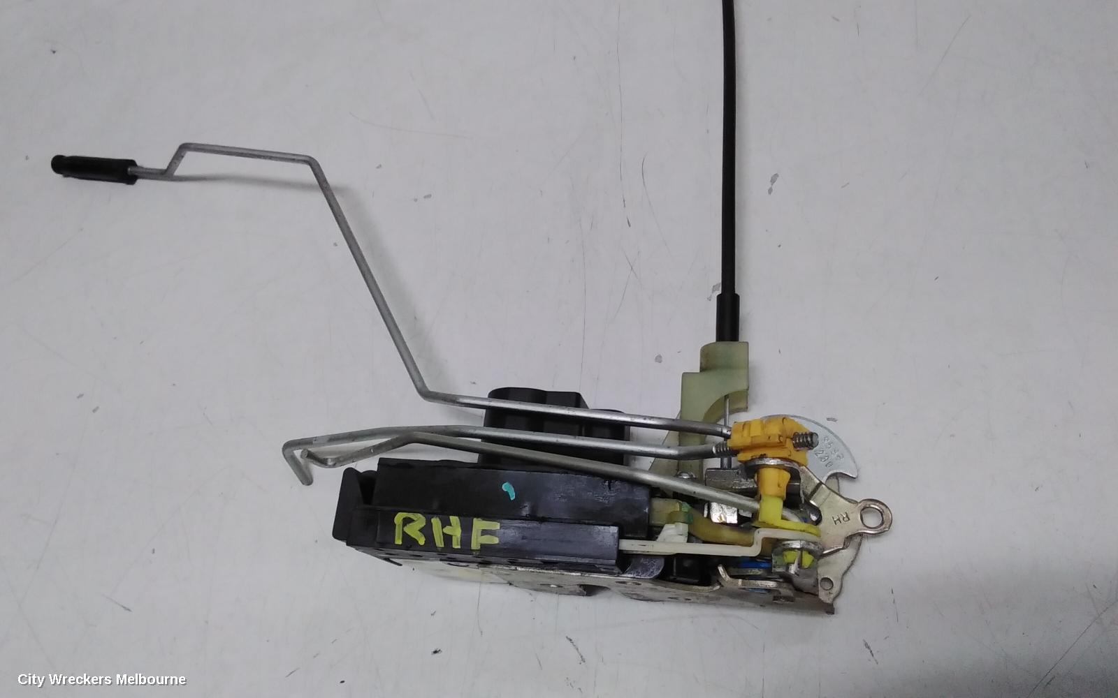LDV G10 DOOR/BOOT/GATE LOCK, RIGHT SLIDING DOOR LOWER LOCK, SV7A/SV7C, WAGON/VAN, 04/2015 ONWARDS - Image 2
